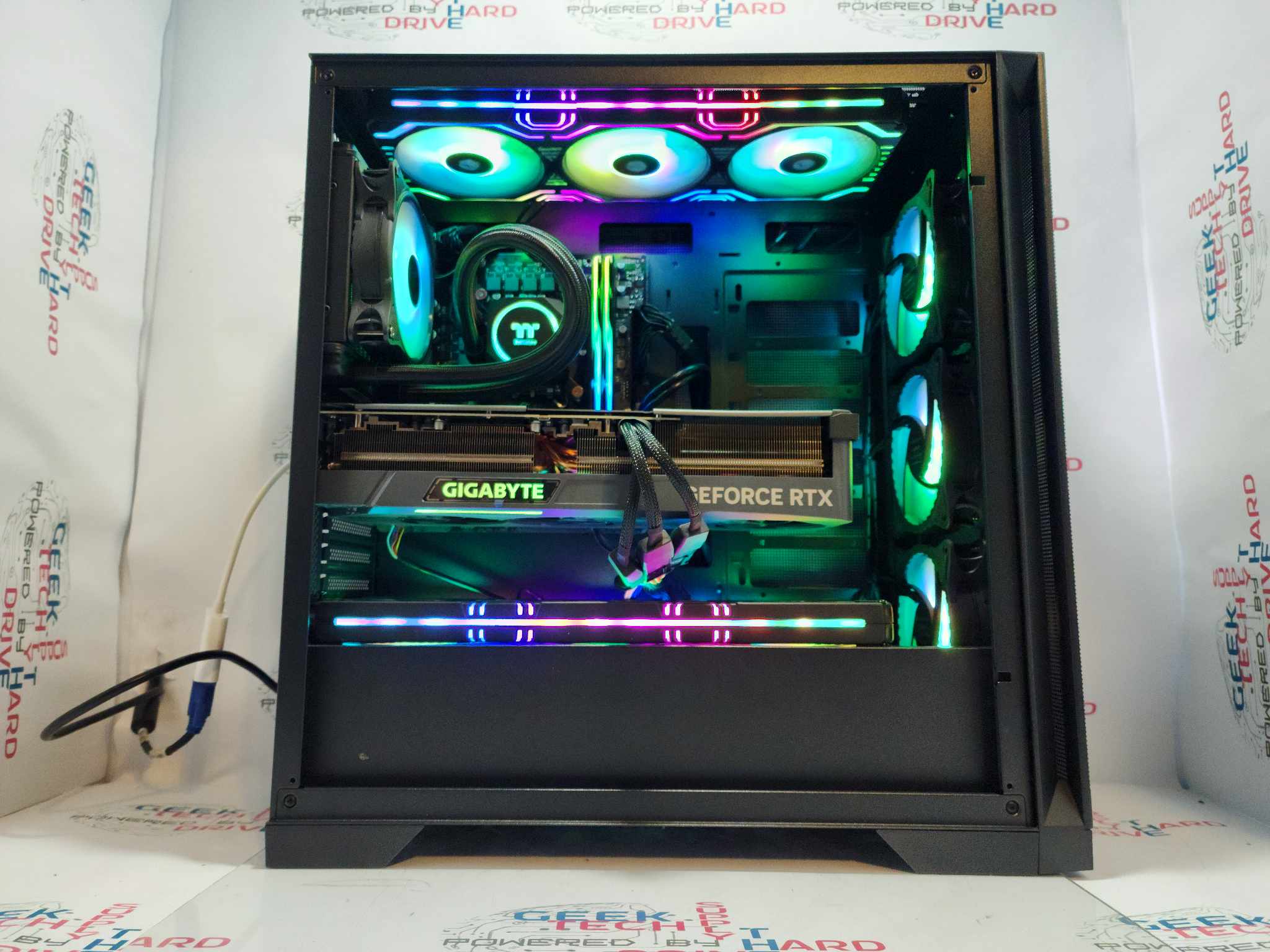 Custom Gaming PC Desktop - Intel Core i7 13700K, NVIDIA RTX 5080, 2TB M2 SSD, 32GB DDR5 5600MHz, RGB Lighting - Perfect for VR Gaming, Streaming & High-Performance Computing