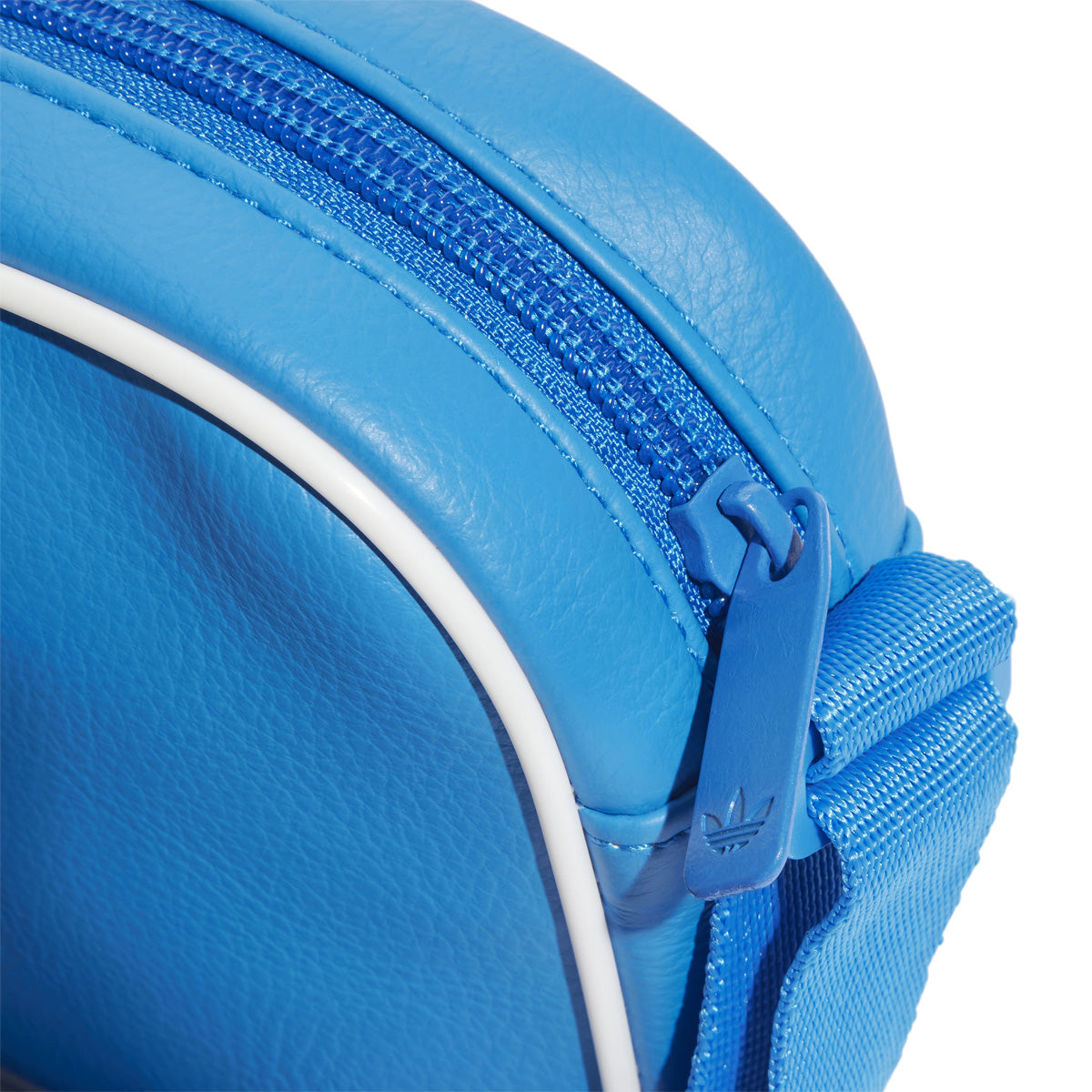 Adicolor Classic Mini Airliner Backpack - Lightweight Travel Bag for Women & Men, Waterproof Daypack for School, Gym, Hiking & Outdoor Activities (Blue Bird)