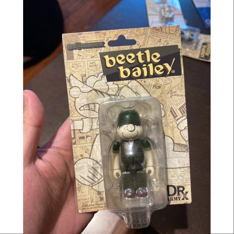 Limited Edition Bearbrick DR X ARMY Beetle Bailey 100% Medicom Be@rbrick Collectible Figure - Perfect for Anime Fans, Toy Collectors & Home Decor