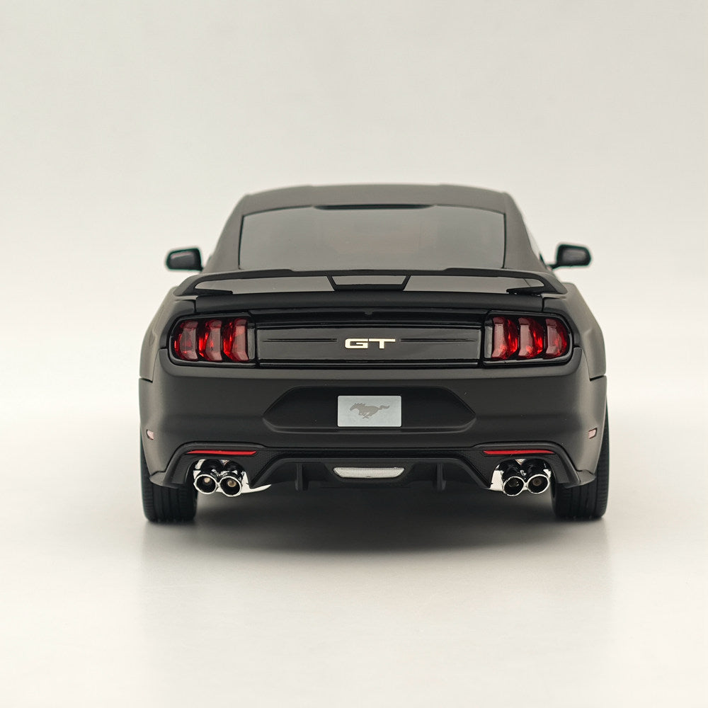 1/18 Scale Diecast Model Car - 2019 Ford Mustang GT Matte Black RHD - Highly Detailed Collectible Miniature for Display & Hobby Enthusiasts | Perfect for Office Decor, Car Shows & Gift Giving