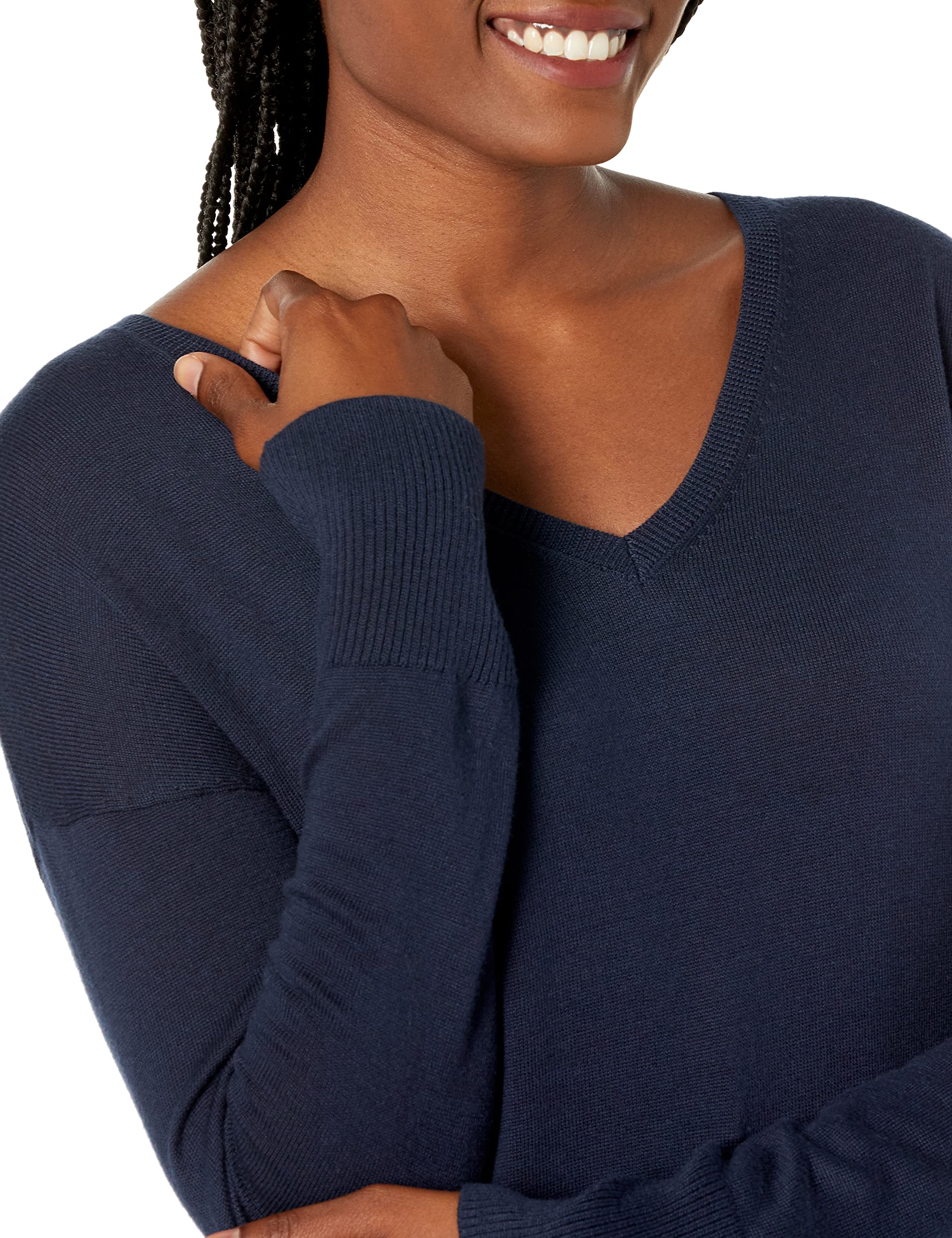 Amazon Essentials Women's Lightweight V-Neck Tunic Sweater - Soft Casual Pullover for Everyday Wear | Perfect for Work, Office, and Weekend Outfits