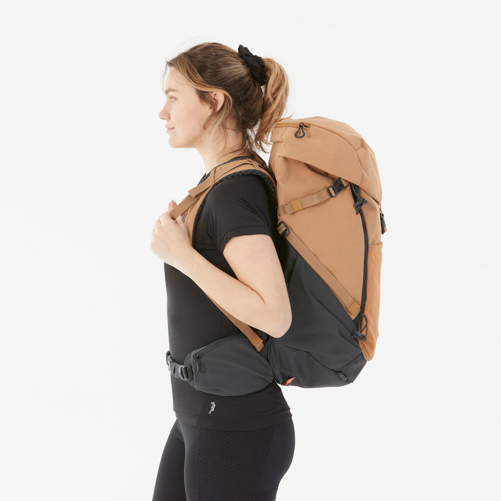 Quechua MH500 40L Hiking Backpack - Lightweight Waterproof Outdoor Backpack for Men & Women - Perfect for Trekking, Camping & Travel Adventures