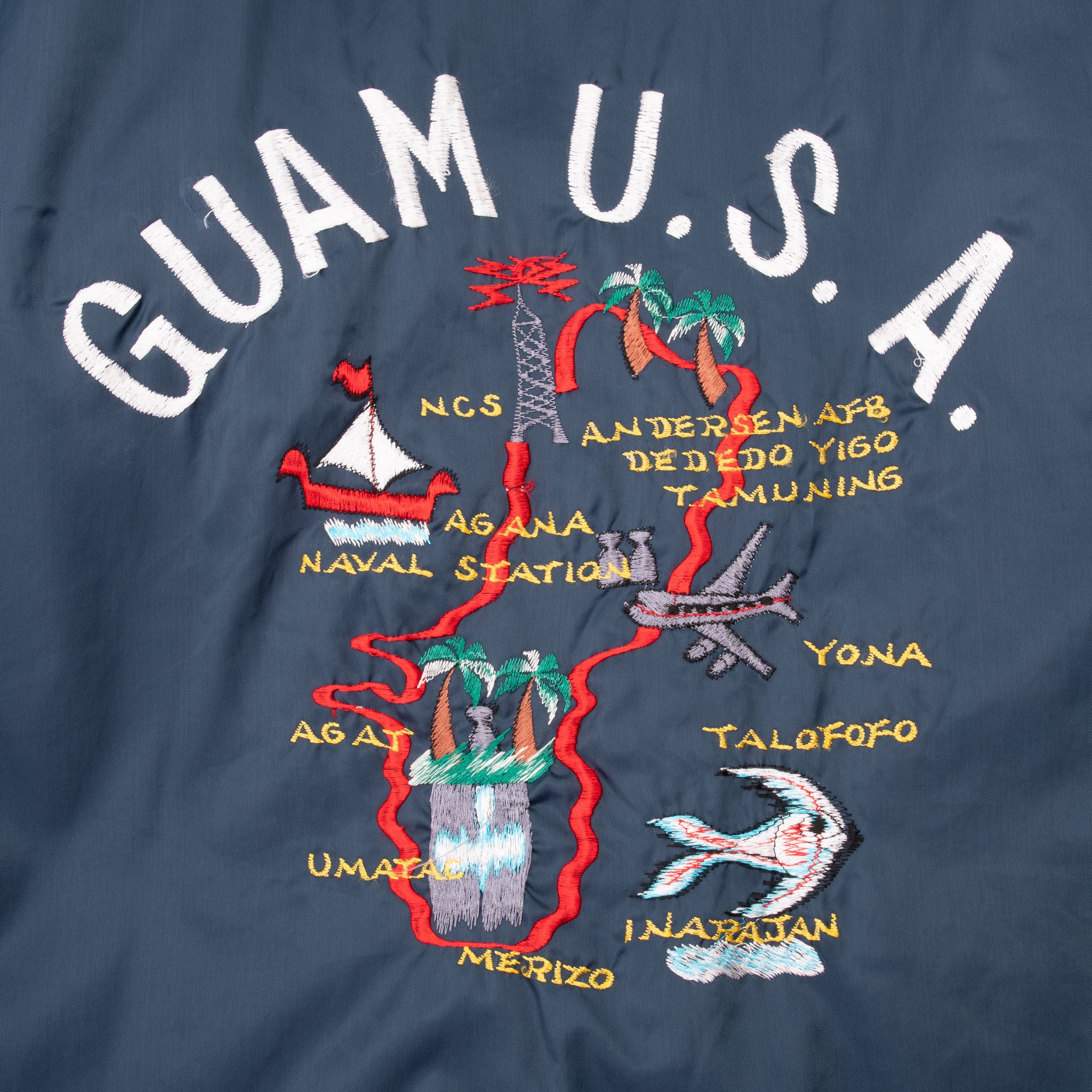 Vintage Guam Embroidered Souvenir Bomber Jacket XL - Stylish Retro Hawaiian Aloha Shirt for Men & Women - Perfect for Travel, Beach, and Casual Outfits