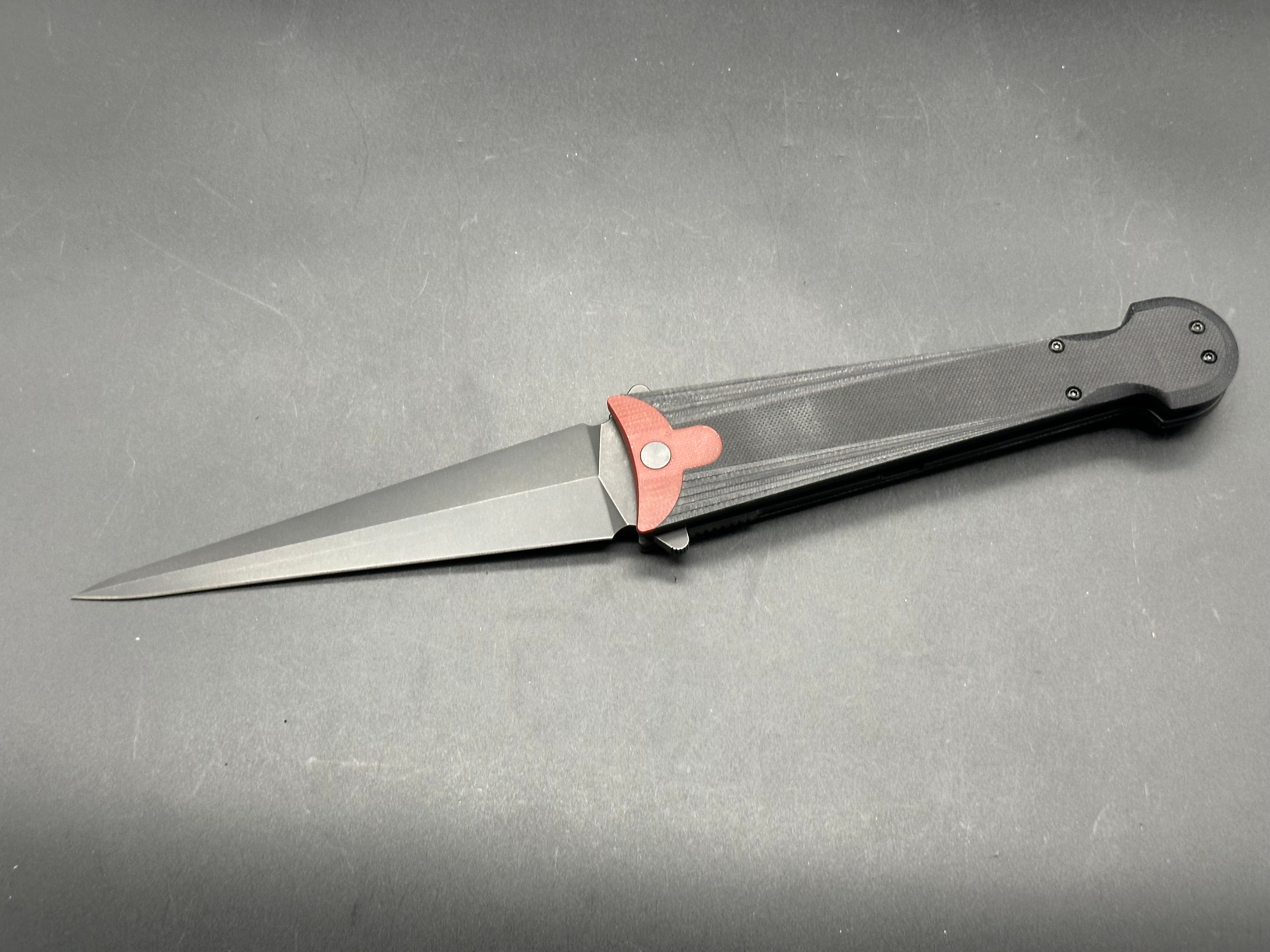 Daggerr Knives Cinquedea - 5.6 Inch Black D2 Steel Blade with Aluminum Handle for Camping, Hunting & Outdoor Survival