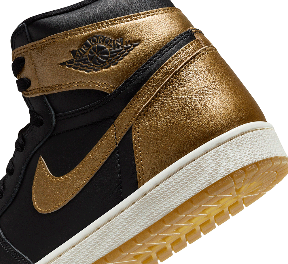 Air Jordan 1 Retro High OG Basketball Shoes - Men's Classic Sneakers for Streetwear & Court Performance | Perfect for Casual Wear, Sports & Sneaker Collection