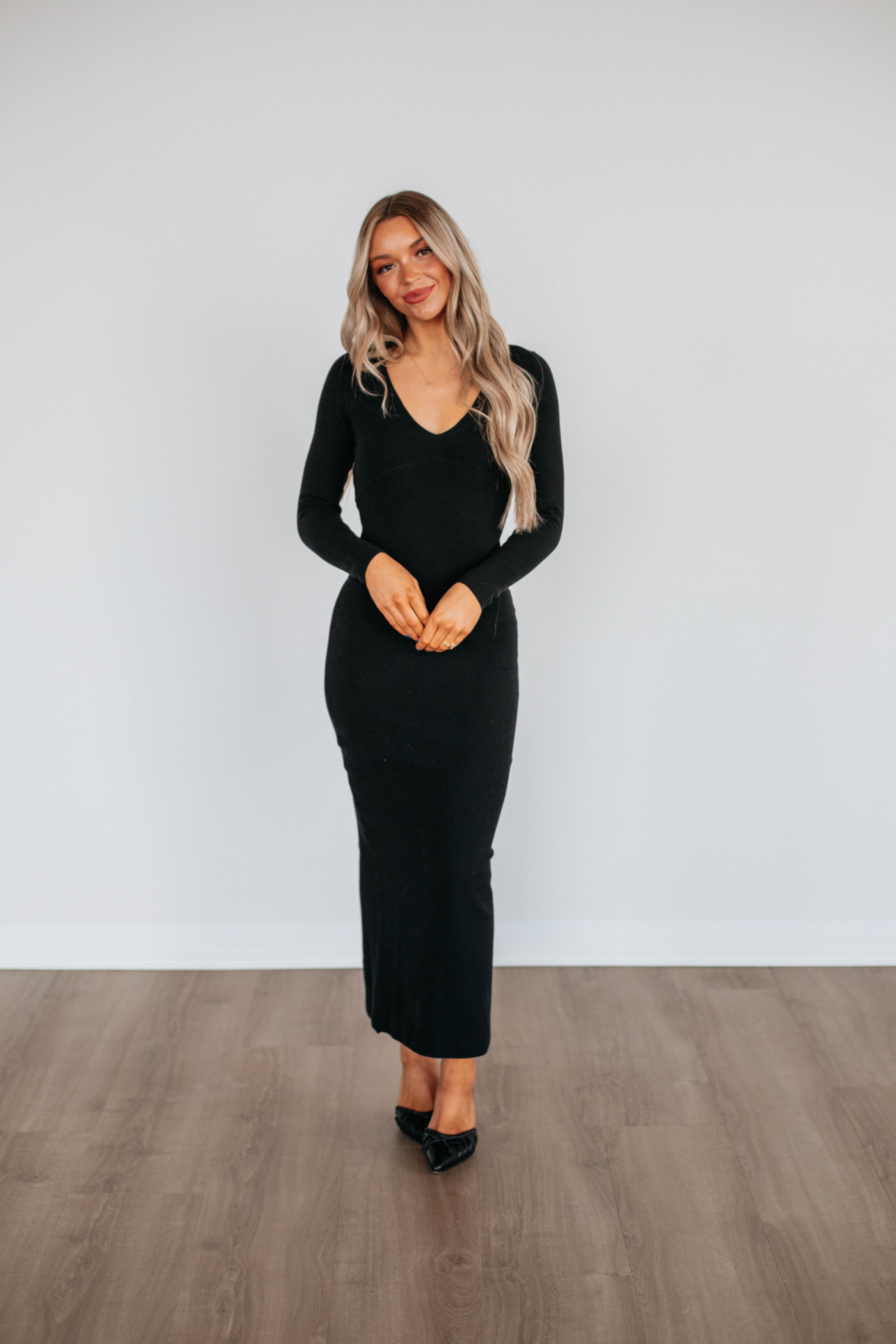 Alexandra Maxi Dress for Women - Flowy Long Summer Dress with Pockets, Boho Chic Style - Perfect for Beach, Vacation, and Casual Outings
