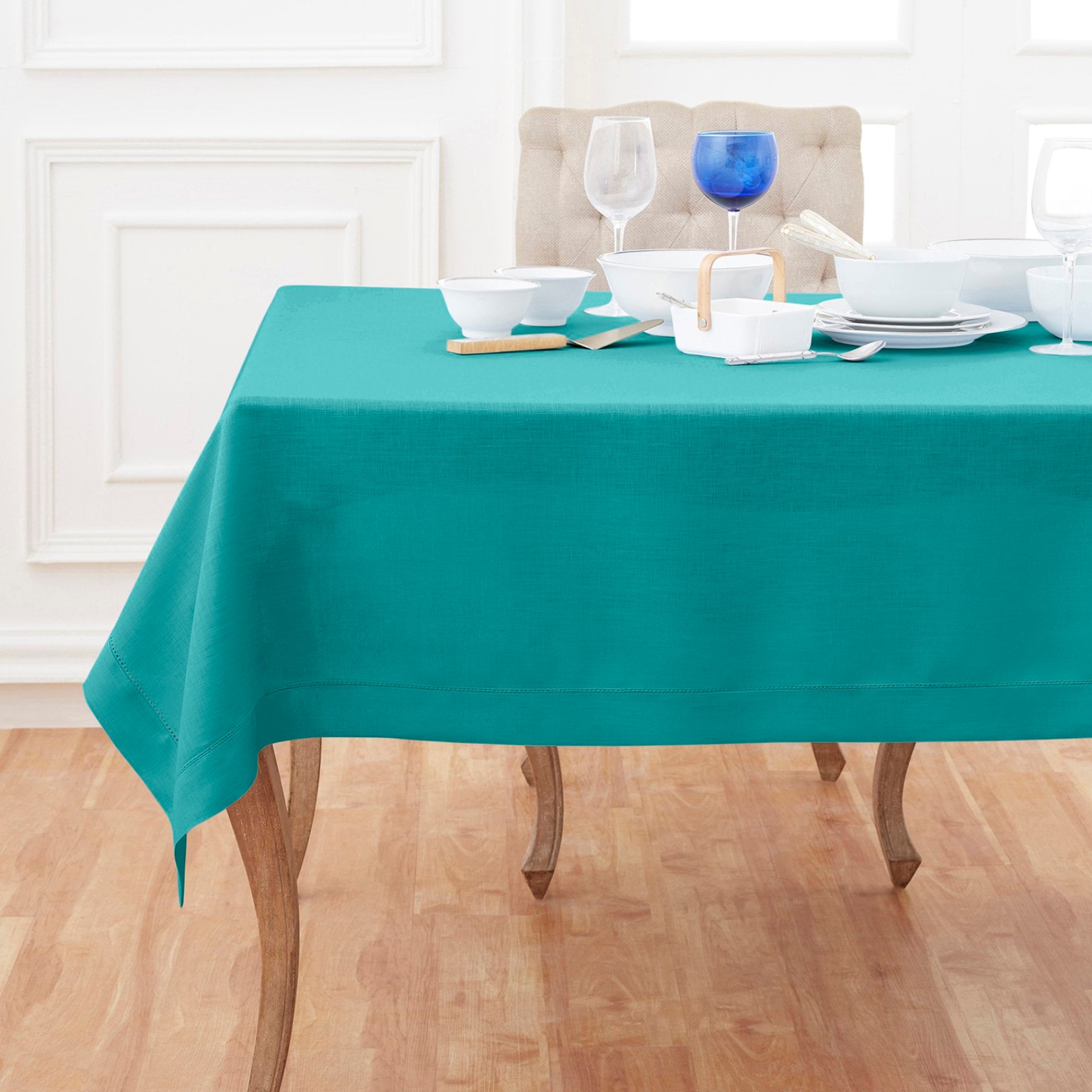 Elegant Classic Hemstitch Tablecloth - Premium Cotton Linen Table Cover for Dining Room, Wedding, Party & Special Occasions