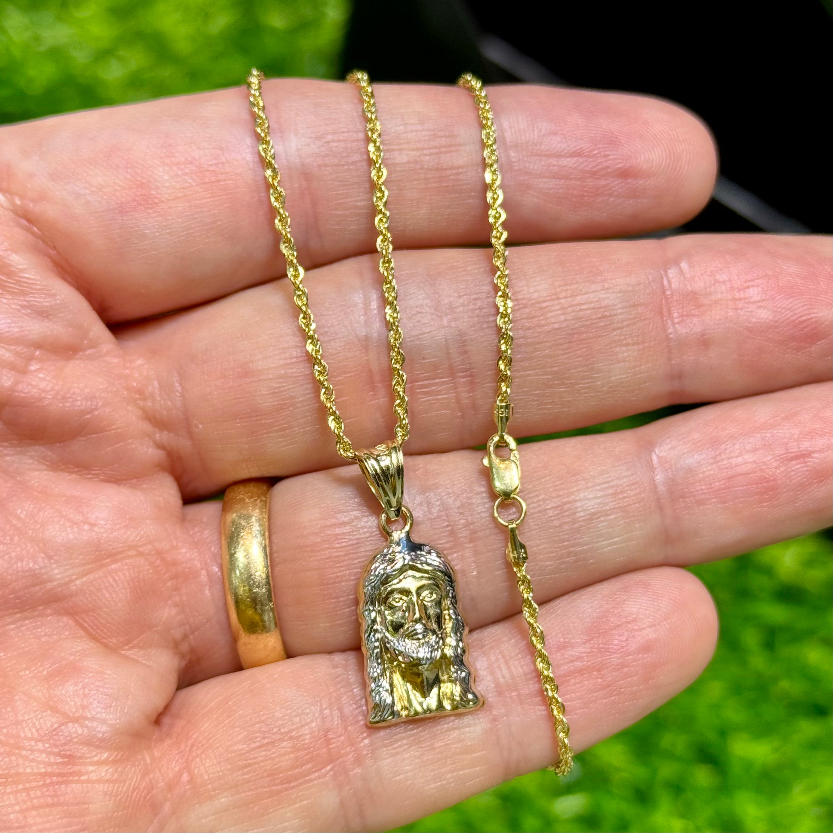 14K Gold Jesus Face Pendant with Hollow Rope Chain Necklace 22