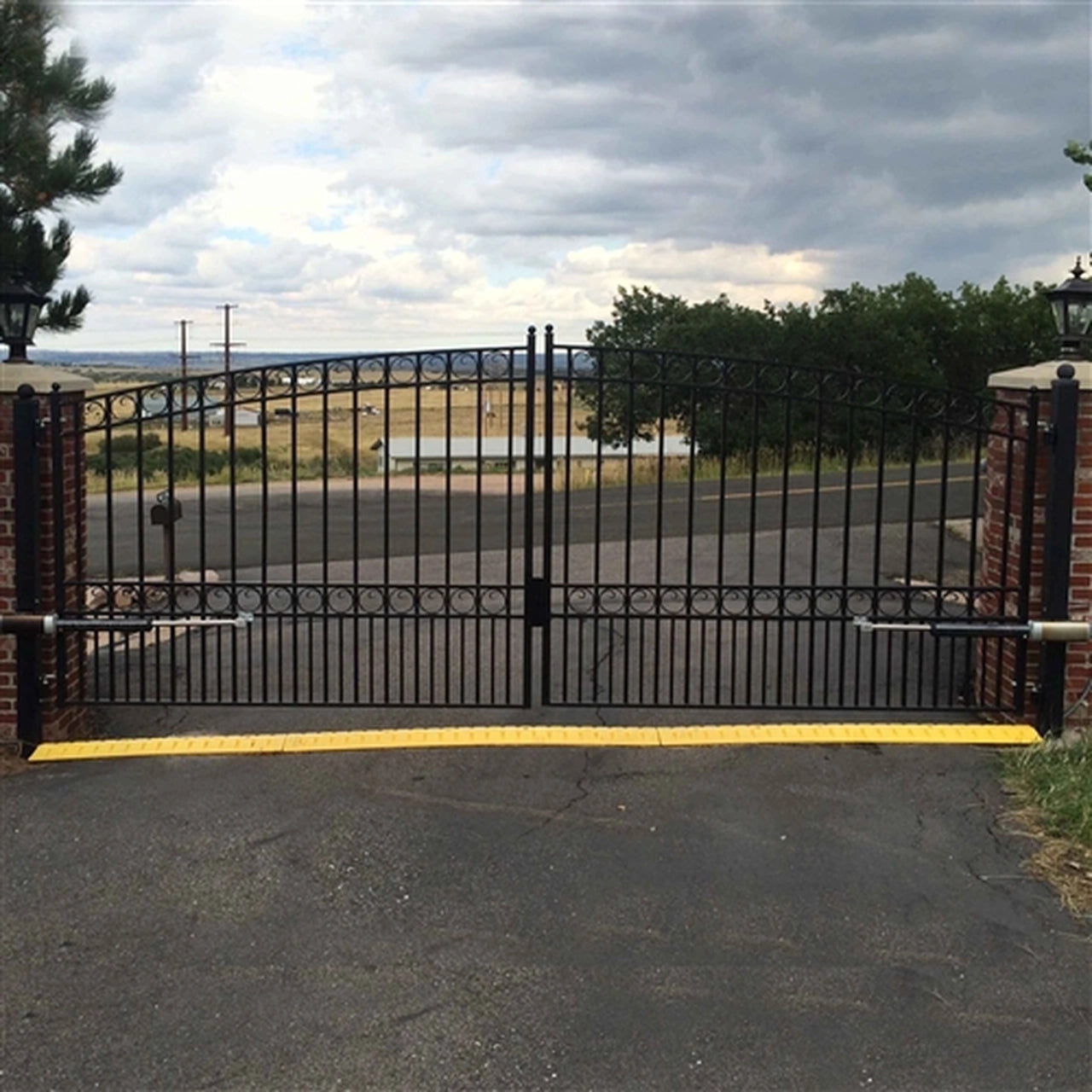 Aleko LM176 24V Electromagnetic Lock - Heavy Duty Security for Doors & Gates | Ideal for Commercial Buildings, Offices & Home Security Systems