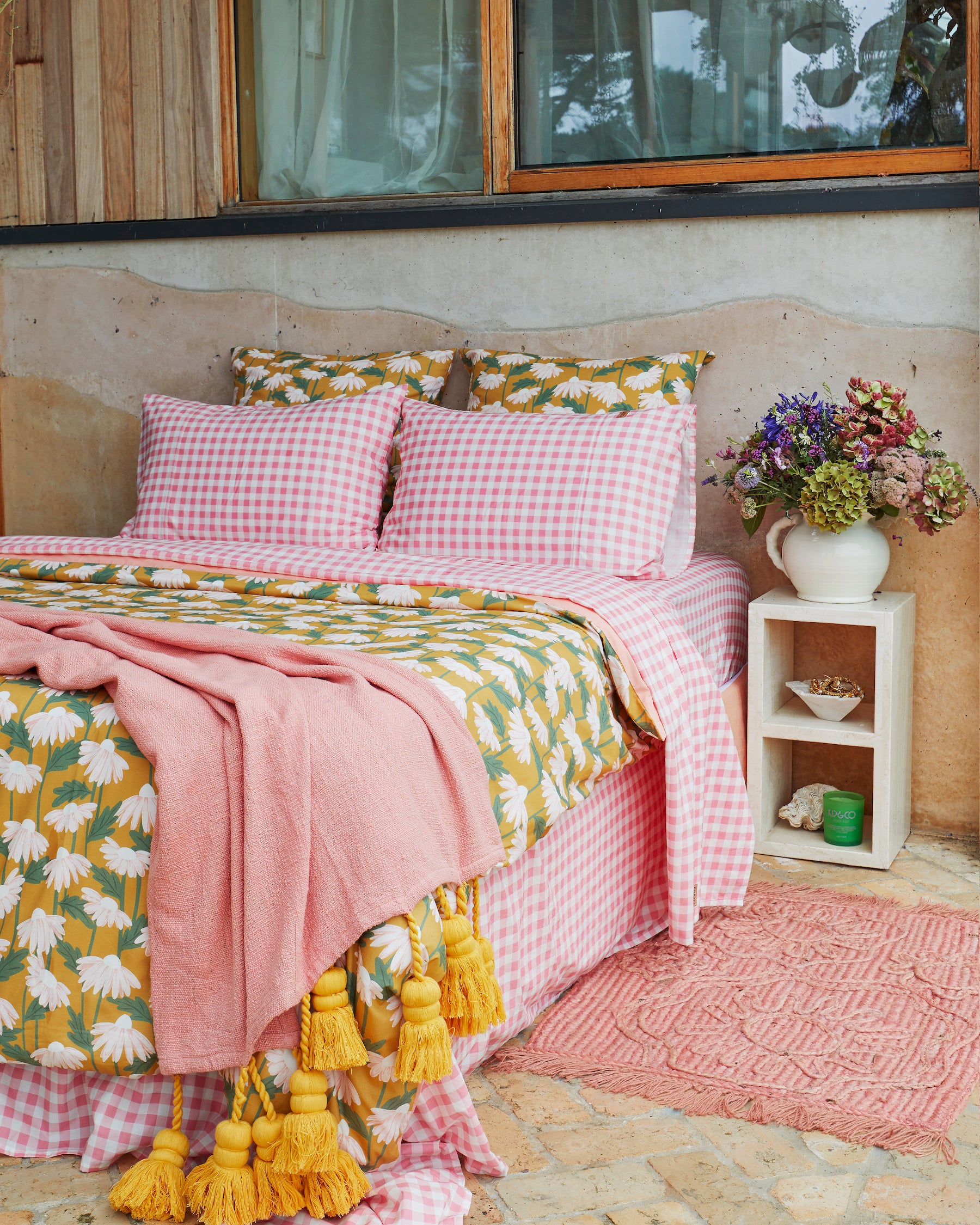 Organic Cotton Gingham Candy Pillowcases - Soft & Breathable Bedding for a Comfortable Sleep - Perfect for Home, Hotel, and Travel Use