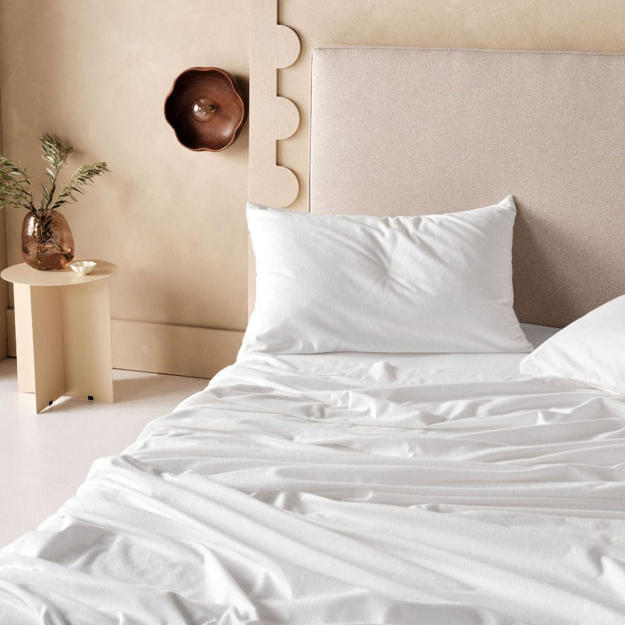 Premium Flannelette Plain White Sheet Set by LINEN HOUSE - Soft & Breathable Bedding for Cozy Winter Nights - Perfect for Master Bedroom, Guest Room & Dorm