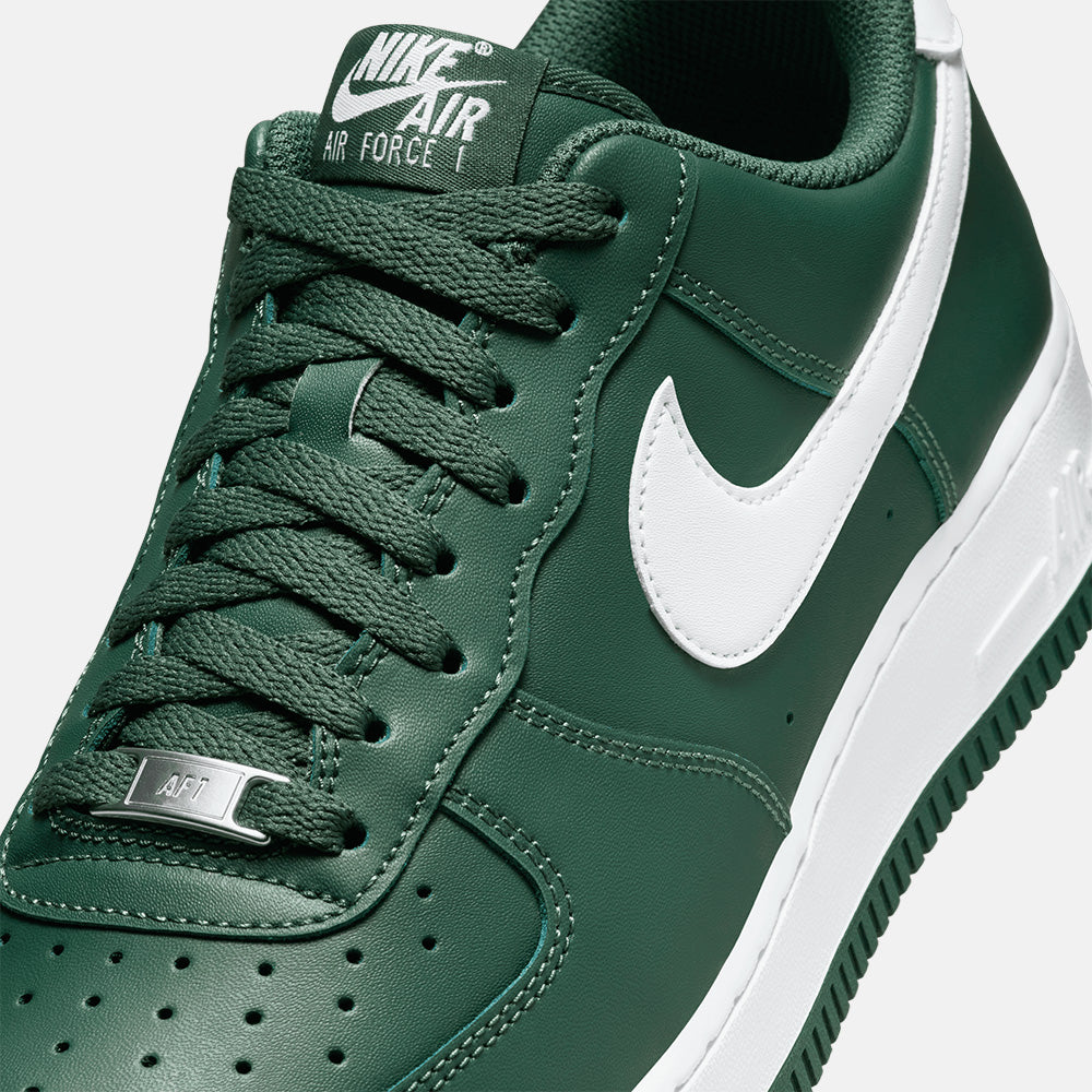 Nike Men's Air Force 1 '07 Sneakers - Classic White Low-Top Basketball Shoes for Casual Wear, Street Style & Everyday Comfort
