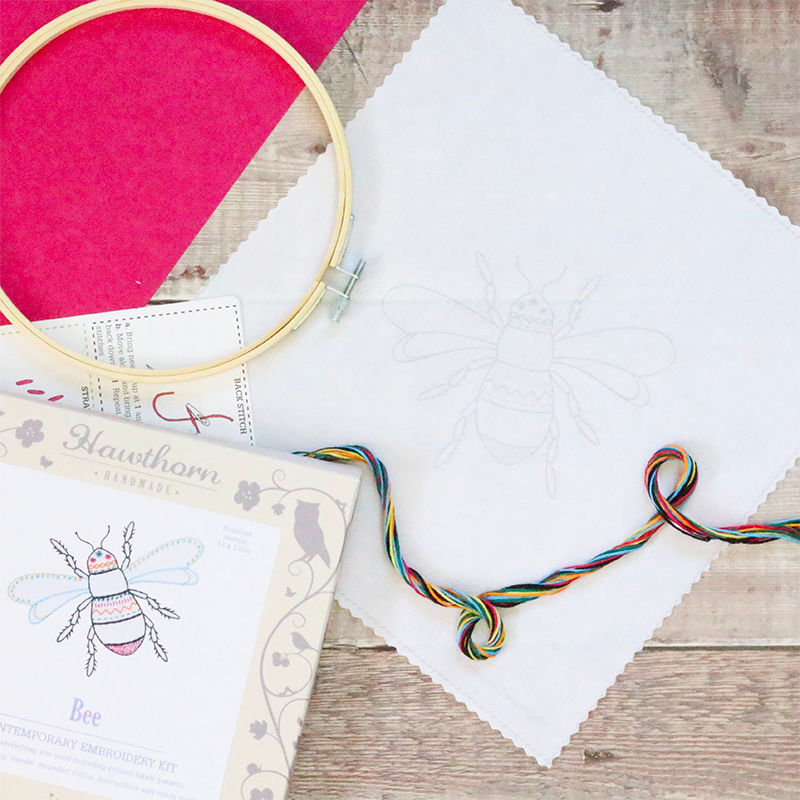 Bee Contemporary Hand Embroidery Kit for Beginners - Complete DIY Embroidery Set with Patterns, Threads & Hoop - Perfect for Home Decor, Wall Art & Thoughtful Gifts