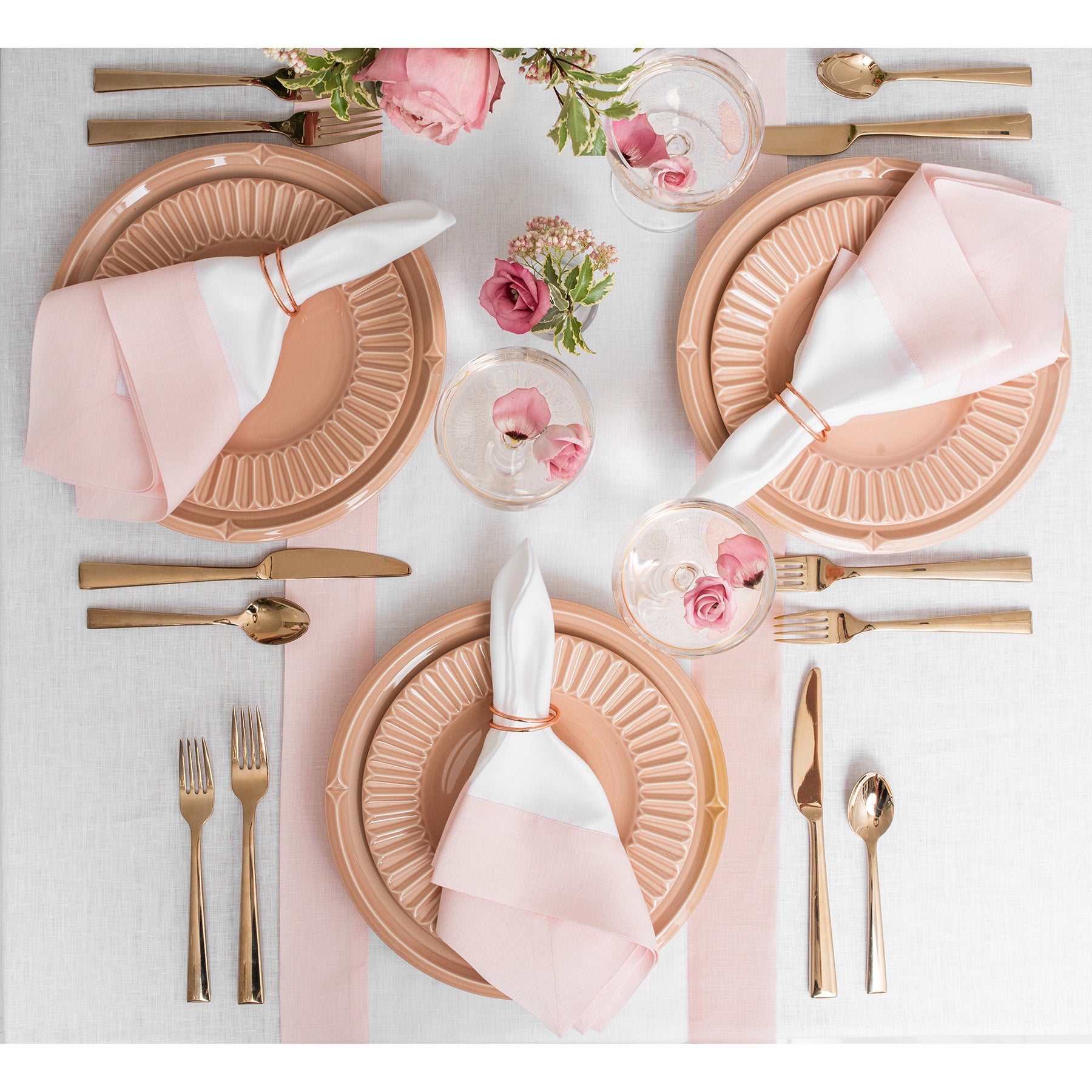 Stylish Contempo Table Runner for Dining & Decor - Elegant Home Tablecloth for Parties, Weddings & Holidays