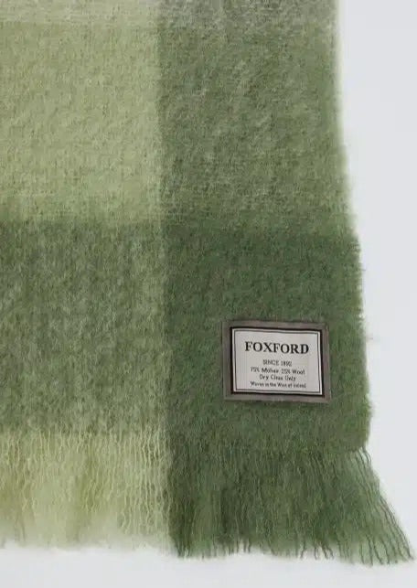 Foxford Newgrange Mohair Throw Blanket - Luxurious Soft Warm Wool Blend for Cozy Home Decor, Bed, Sofa & Winter Use