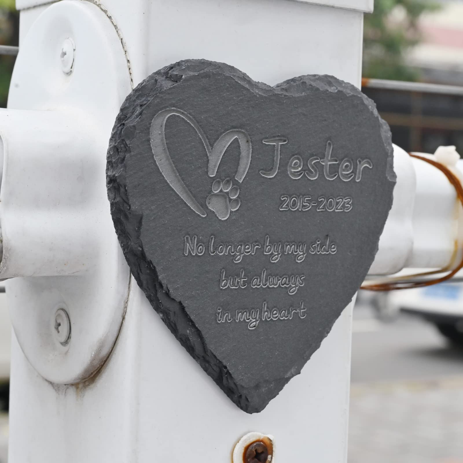 Personalized Memorial Stones for Dogs - Custom Pet Loss Gifts & Sympathy Keepsakes for Bereaved Pet Owners | Perfect for Garden Memorials & Pet Graves