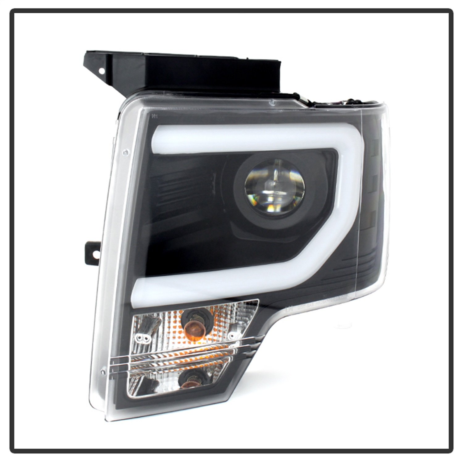 Spyder Auto 5077646 Black/Clear Projector Style Headlights - Upgrade Your Car's Look for Night Driving & Enhanced Visibility