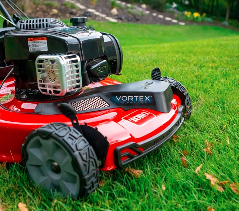 Toro 21442 Recycler High Wheel Lawn Mower - 22-Inch Gas Powered Self-Propelled Lawn Mower with Mulching & Bagging - Perfect for Large Yards & Tough Grass Cutting
