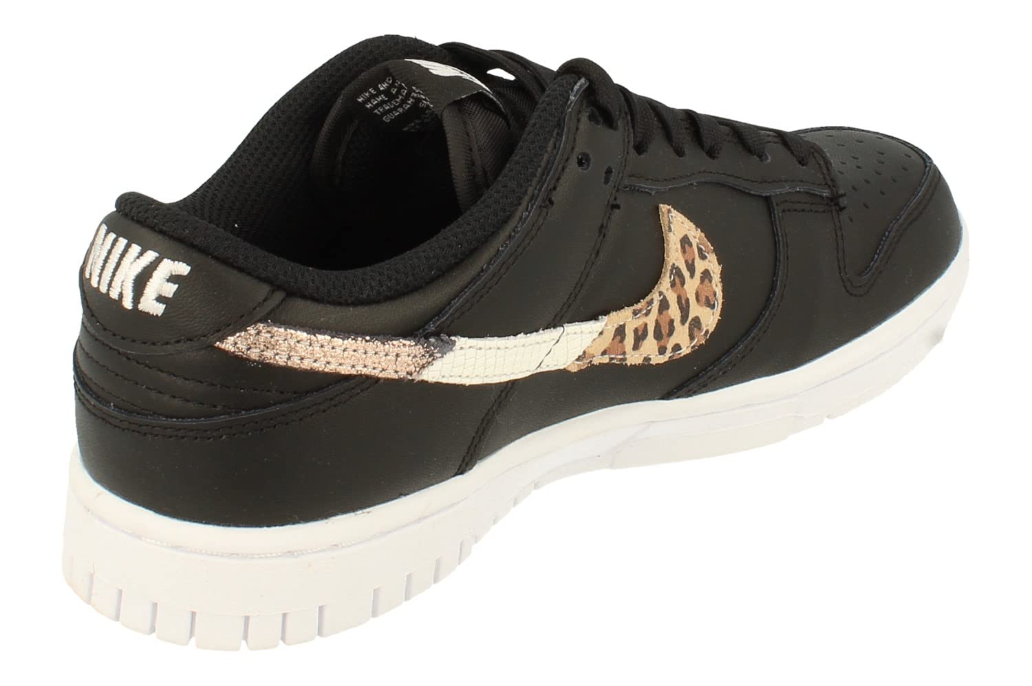 Nike Women's Dunk Low SE Trainers DD7099 Sneakers - Lightweight Comfortable Casual Shoes for Running, Walking & Everyday Wear