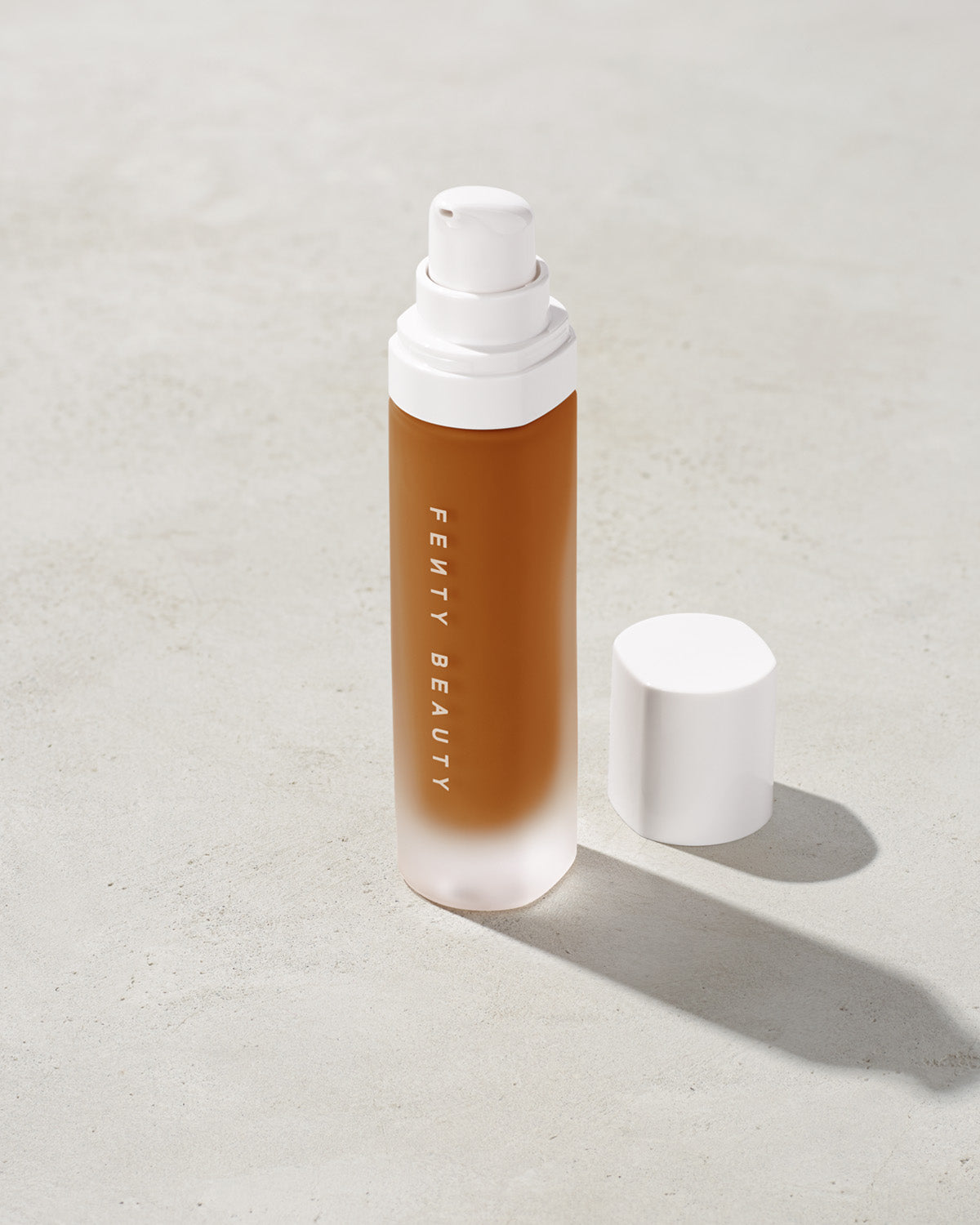 Pro Filt'r Soft Matte Longwear Foundation - #400 | Full Coverage, Oil-Free, 24-Hour Wear for Flawless Skin | Perfect for Everyday Makeup & Special Occasions