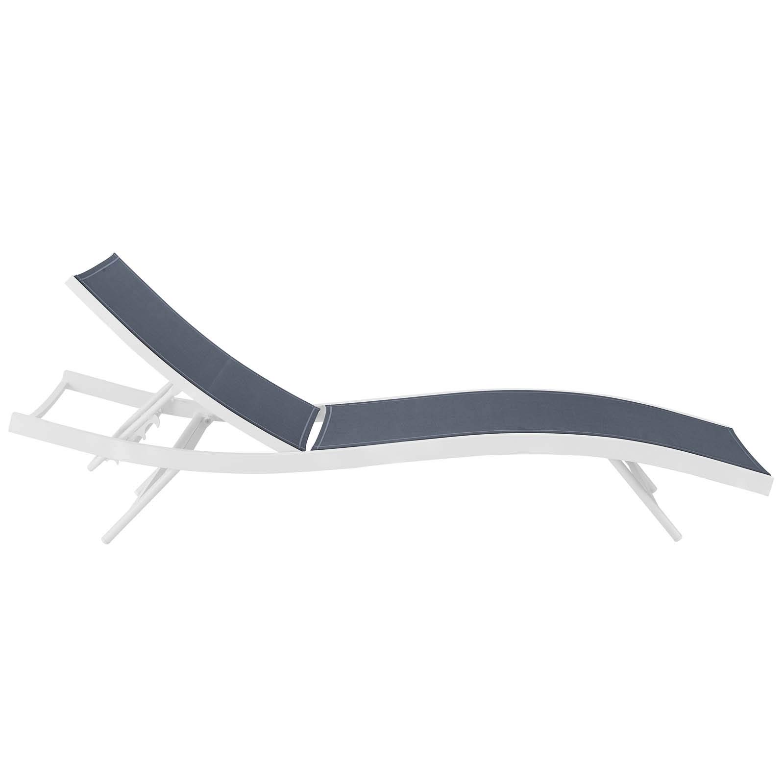 Modern Outdoor Patio Lounge Chair - Navy Blue & White Aluminum Chaise for Garden, Balcony, Poolside - Comfortable Relaxation in Sun or Shade