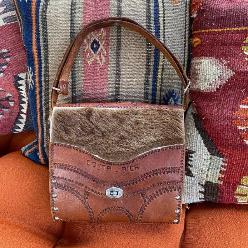 Vintage Costa Rica Leather and Wood Turn Lock Handbag - Stylish Crossbody Purse for Women, Boho Chic Travel Bag for Everyday Use & Weekend Getaways