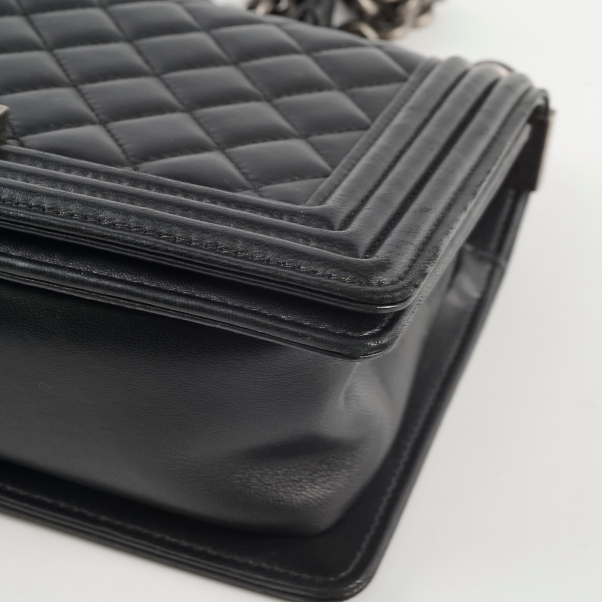 Chanel Classic Flap Bag Old Medium Black Lambskin Leather Handbag - Luxury Designer Purse for Women, Perfect for Parties & Evening Events