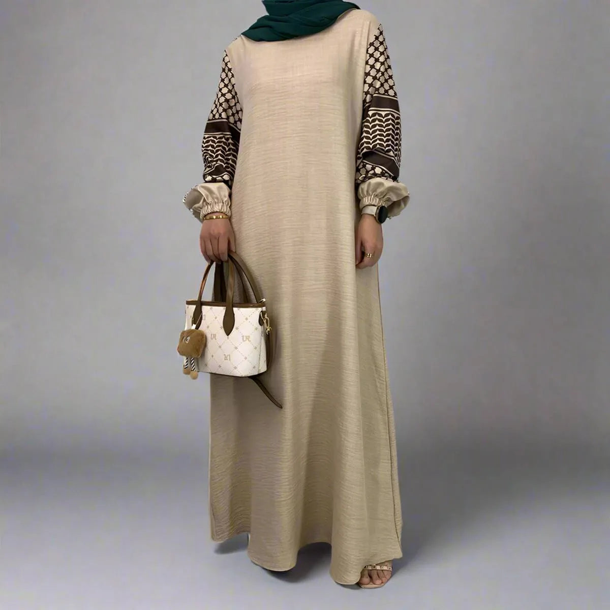 Stylish Keffiyeh Abaya Dress with Hood & Pockets - Modest Islamic Fashion for Women - Perfect for Prayer, Travel & Everyday Wear
