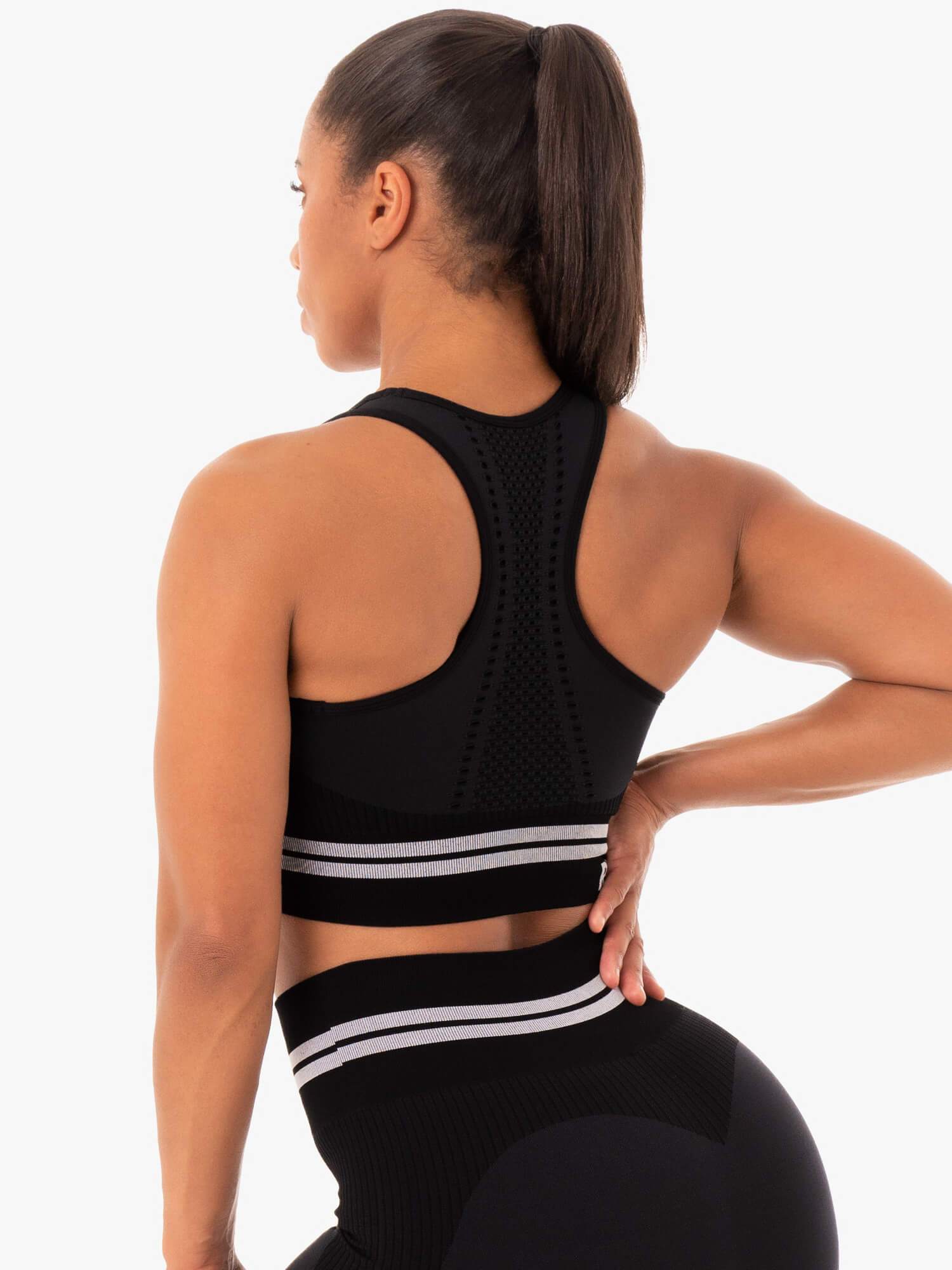 Freestyle Seamless Longline Sports Bra for Women - High Support Workout Top - Breathable Yoga Bra for Running, Gym & Activewear - Black
