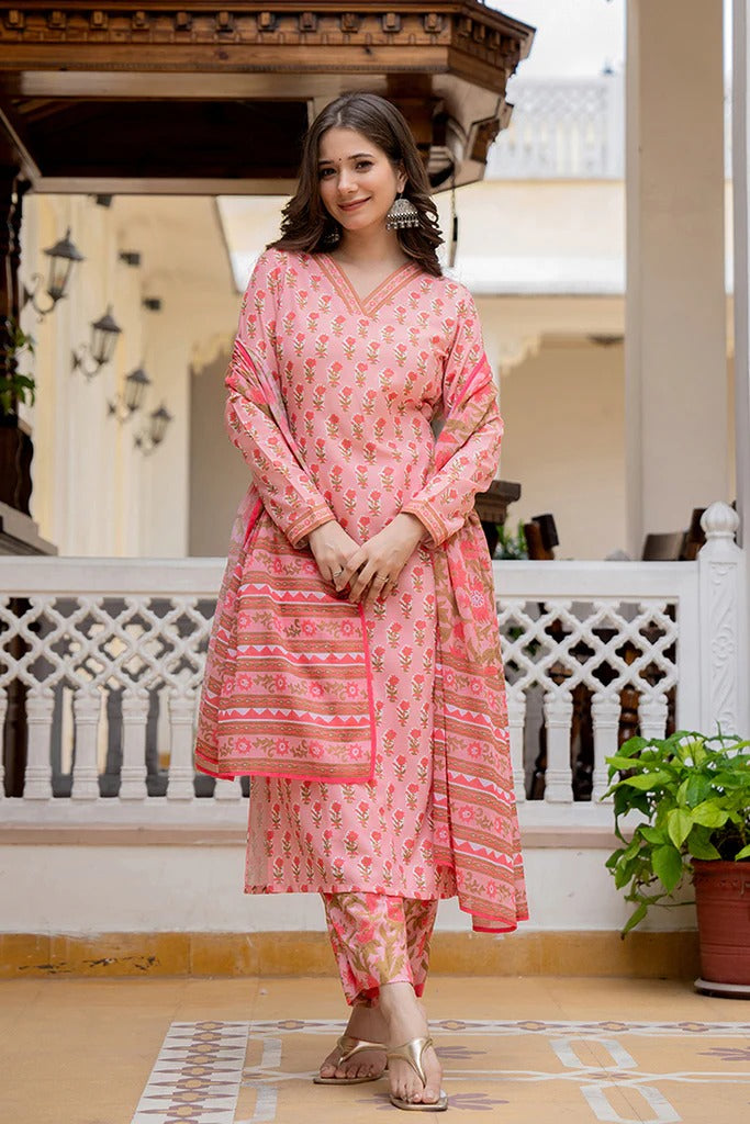 Stylish Baby Pink Rayon Blend Floral Printed Straight Kurta Set for Women | Comfortable & Trendy Indian Ethnic Wear | Perfect for Festivals, Weddings & Casual Outings