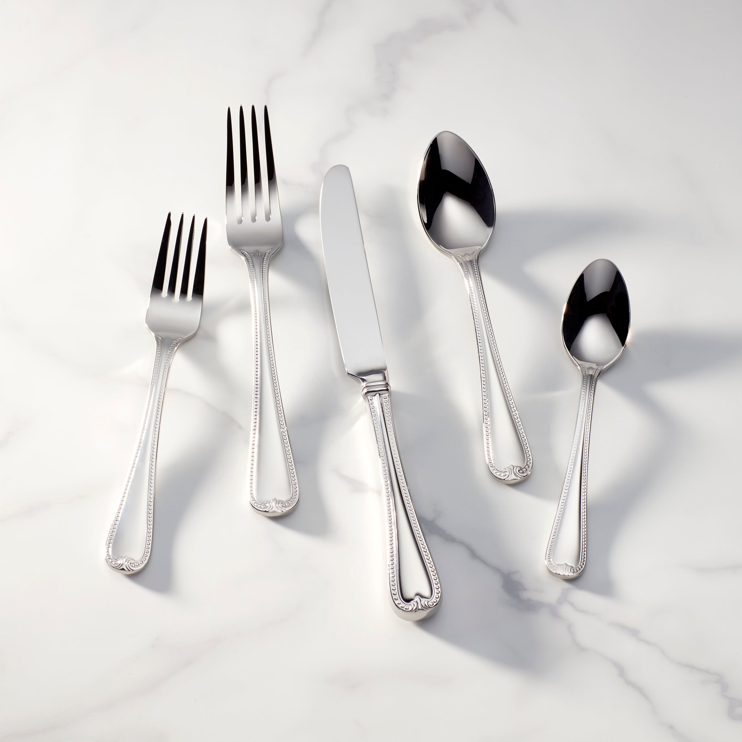 Vintage Jewel 5-Piece Dinnerware Set - Elegant Tableware for Formal Dining, Holiday Entertaining & Special Occasions