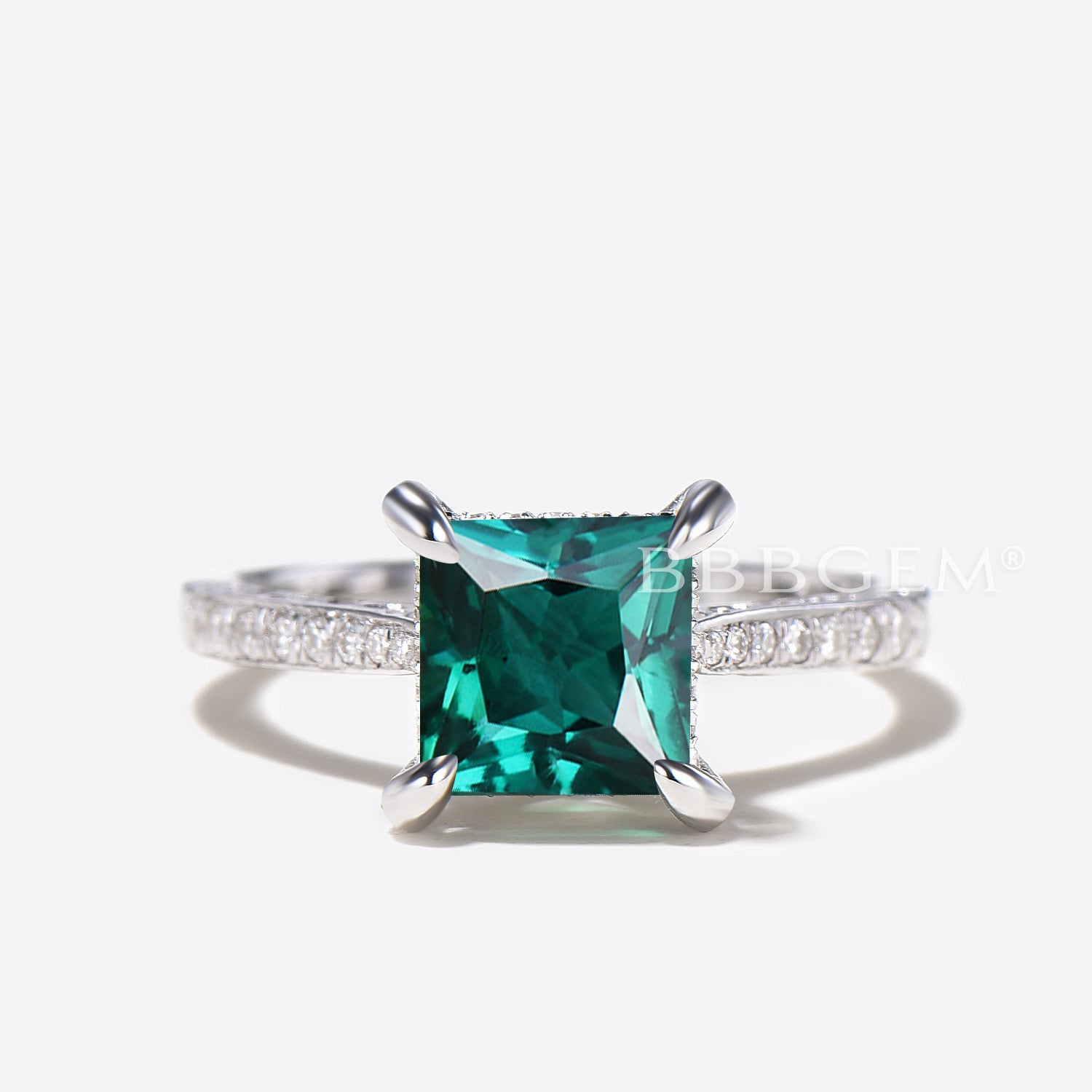 7mm Princess Cut Lab-Created Emerald & Diamond Engagement Ring - Tapered Band Filigree Cathedral Setting for Weddings & Proposals