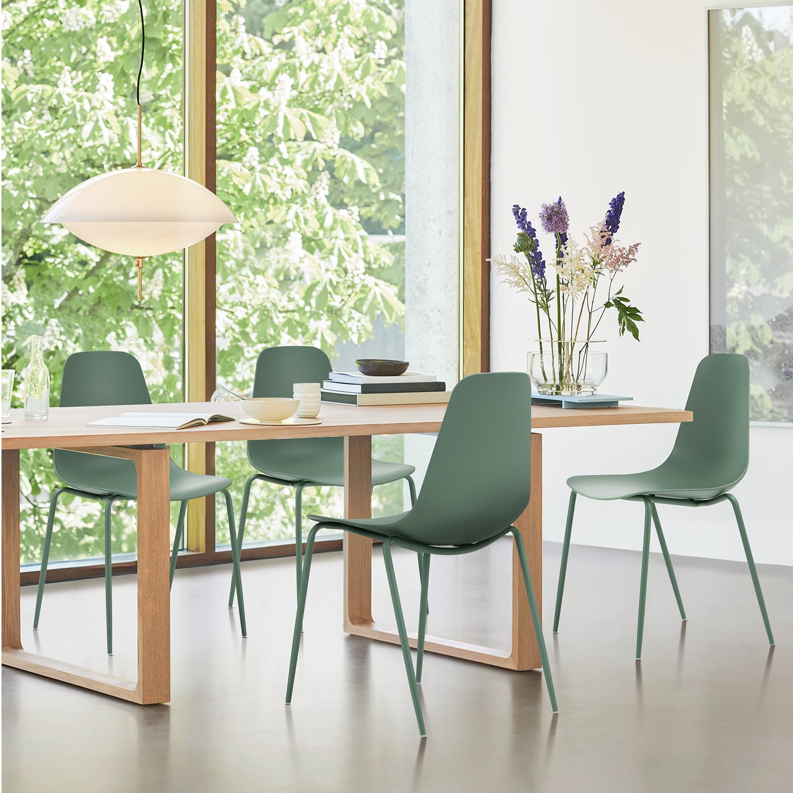COLAMY Modern Dining Chairs Set of 4 - Stackable Plastic Kitchen Chairs with Sturdy Metal Legs for Indoor & Outdoor Use - Perfect for Dining Room, Bistro, Cafe, Patio & Restaurant Seating