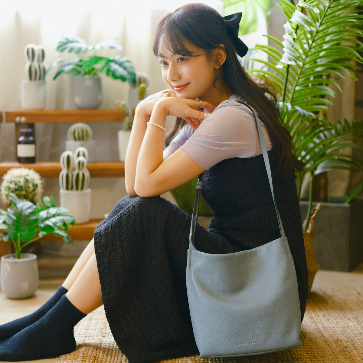 Stylish Poppy Leather Crossbody Bag for Women - Fashionable Vegan Leather Purse with Adjustable Strap, Perfect for Daily Use, Travel & Shopping