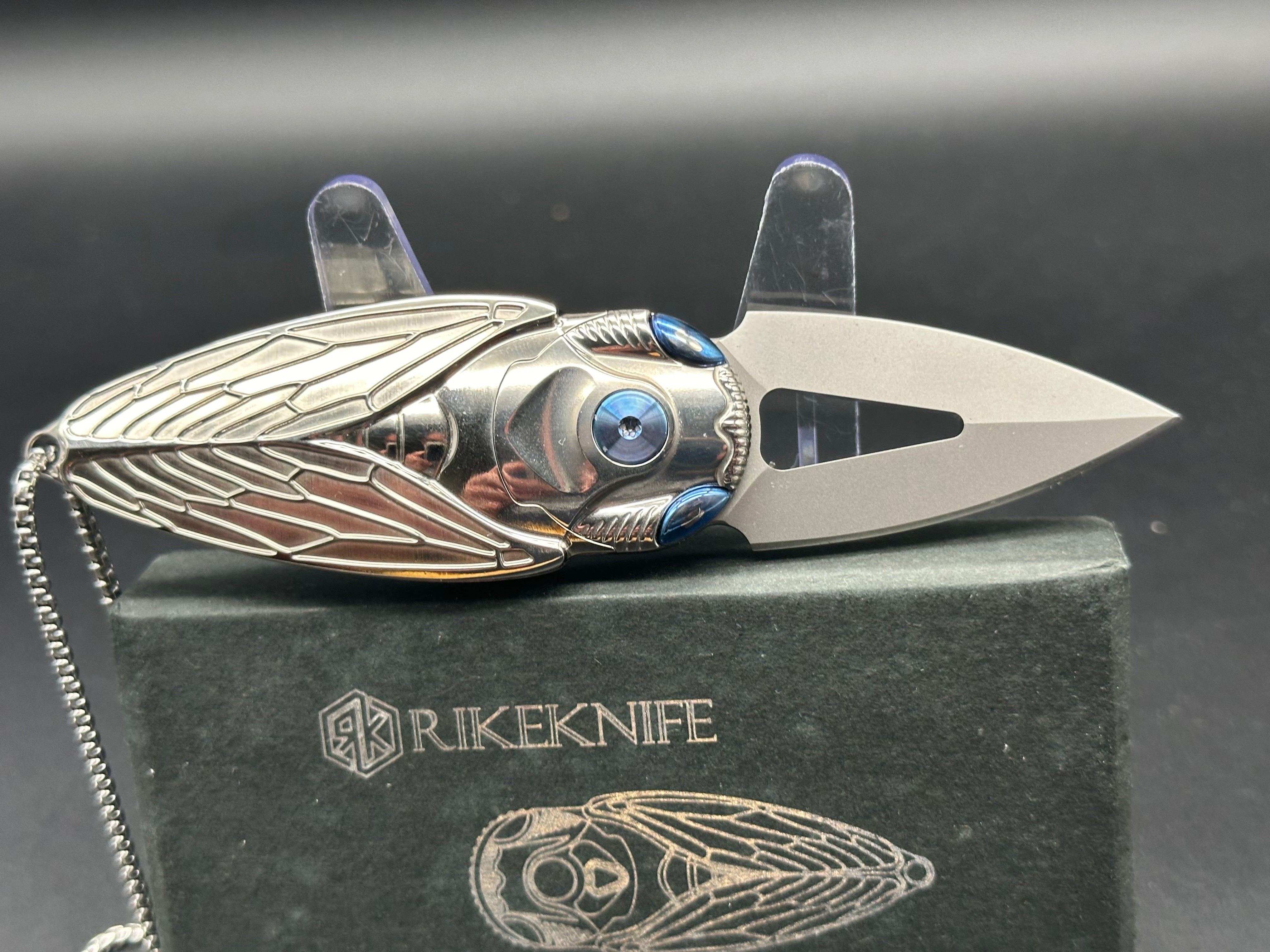 Rike Cicada - Premium Outdoor Solar Lights for Garden, Patio, Yard & Pathway - Waterproof & Energy-Efficient Landscape Lighting for Home Decor & Backyard Ambience