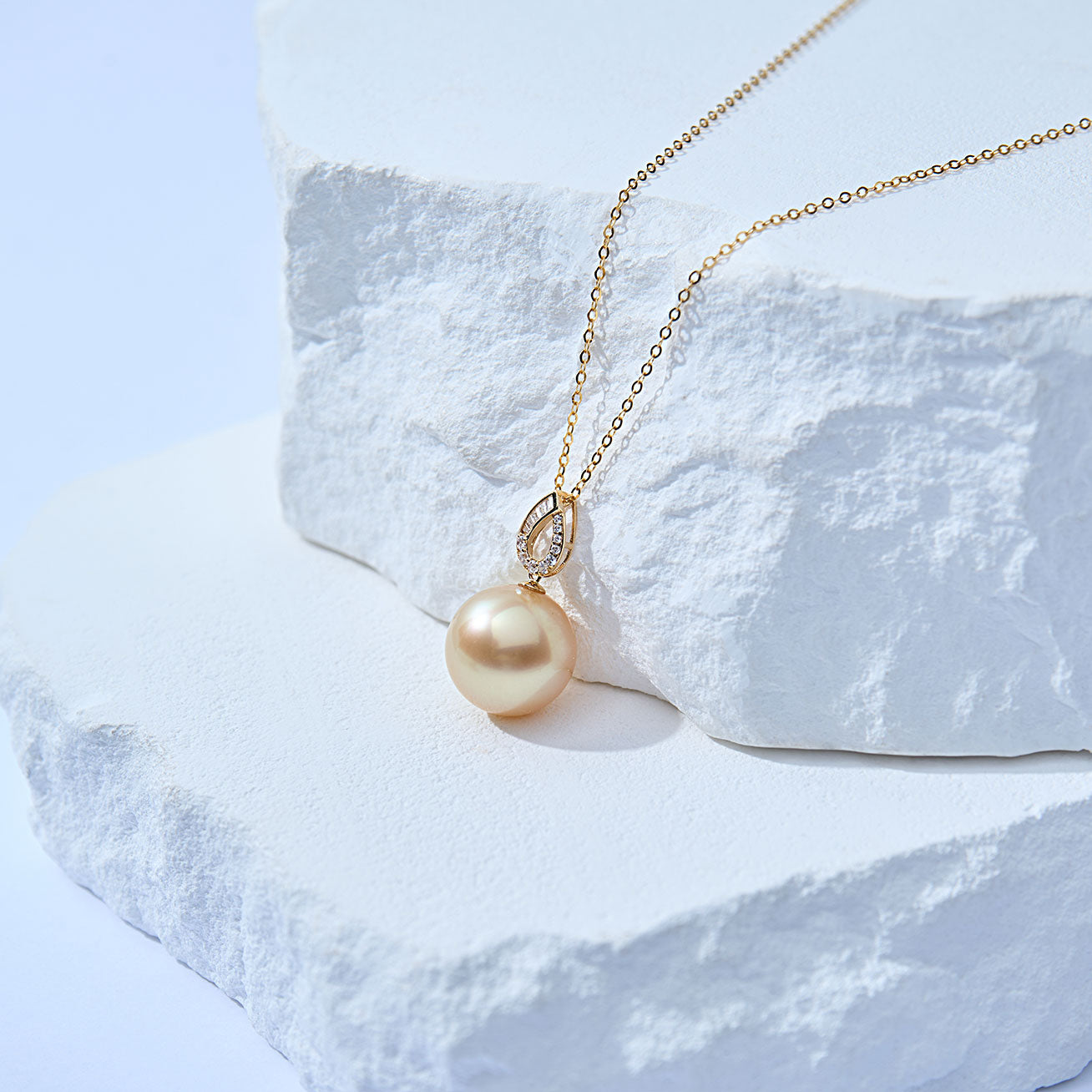 18K Solid Gold South Sea Golden Pearl Necklace KN00307 - Luxury Pearl Jewelry for Women, Elegant Bridal Gift & Formal Occasion Accessory
