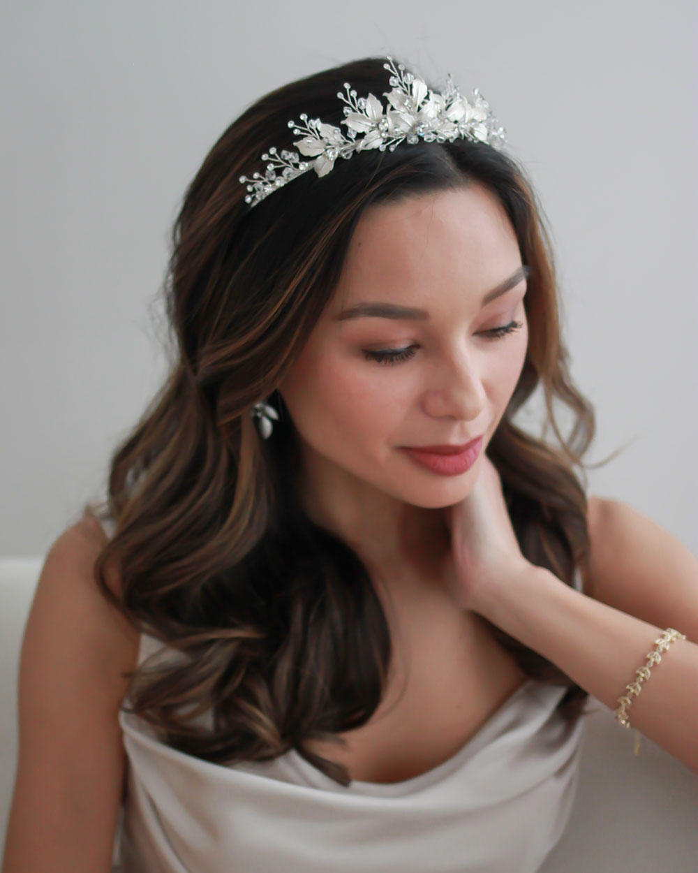 Juliet Floral Tiara for Women - Elegant Bridal Hair Crown, Wedding Headpiece, Boho Flower Crown for Brides, Prom, Festival, and Special Occasions