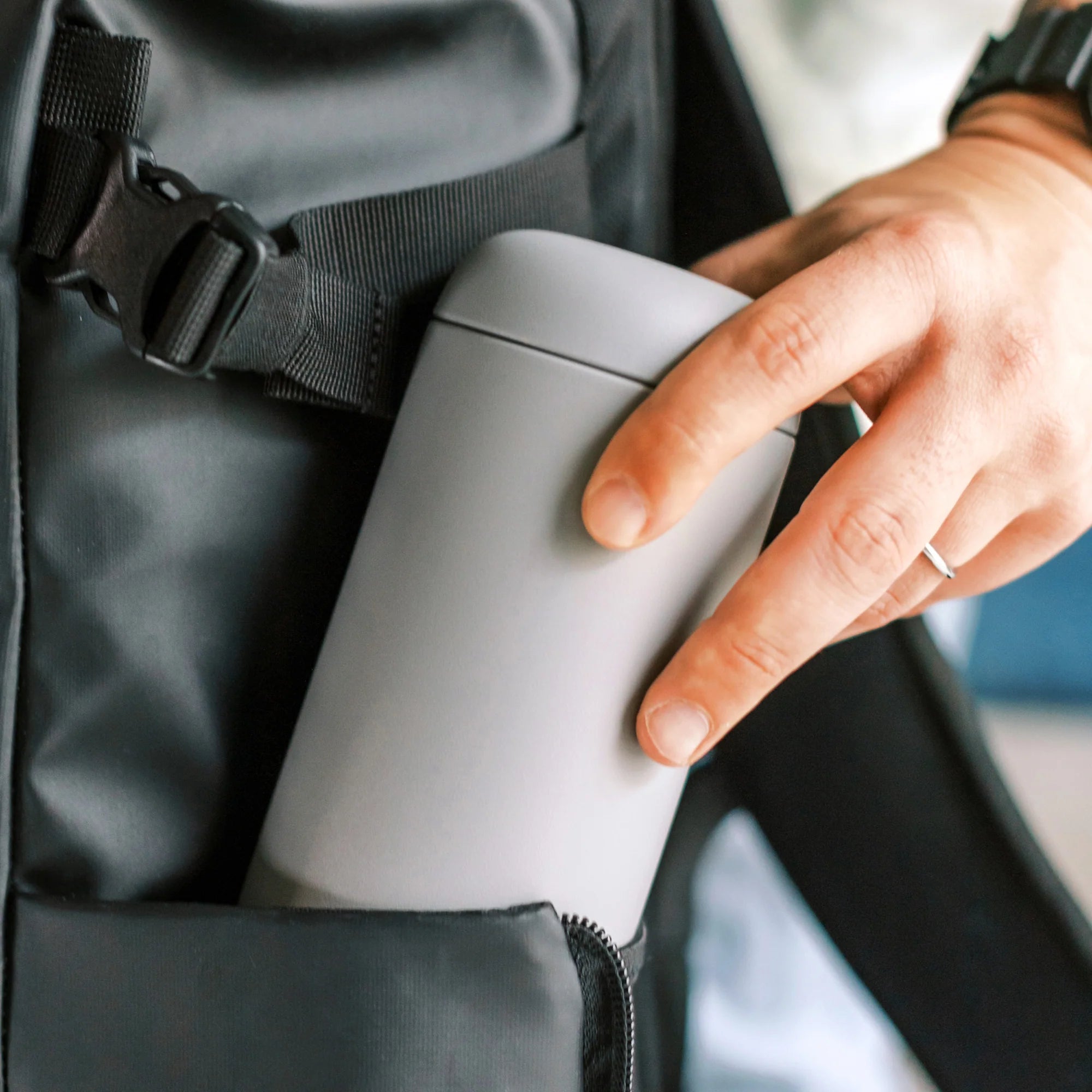 FELLOW Carter Move Mug 12oz (355ml) - Insulated Travel Coffee Mug with Leak-Proof Lid, Matte Grey - Perfect for Commuting, Hiking & Office Use