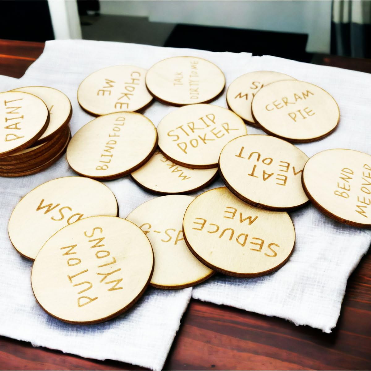 **20Pcs Funny Couples Tokens - Romantic Date Night Game, Wedding Anniversary & Valentine's Gift - Wooden Activity Tokens for Adults (Pack of 3, Round) - Perfect for Intimate Evenings, Bachelorette Parties & Spicing Up Relationships**