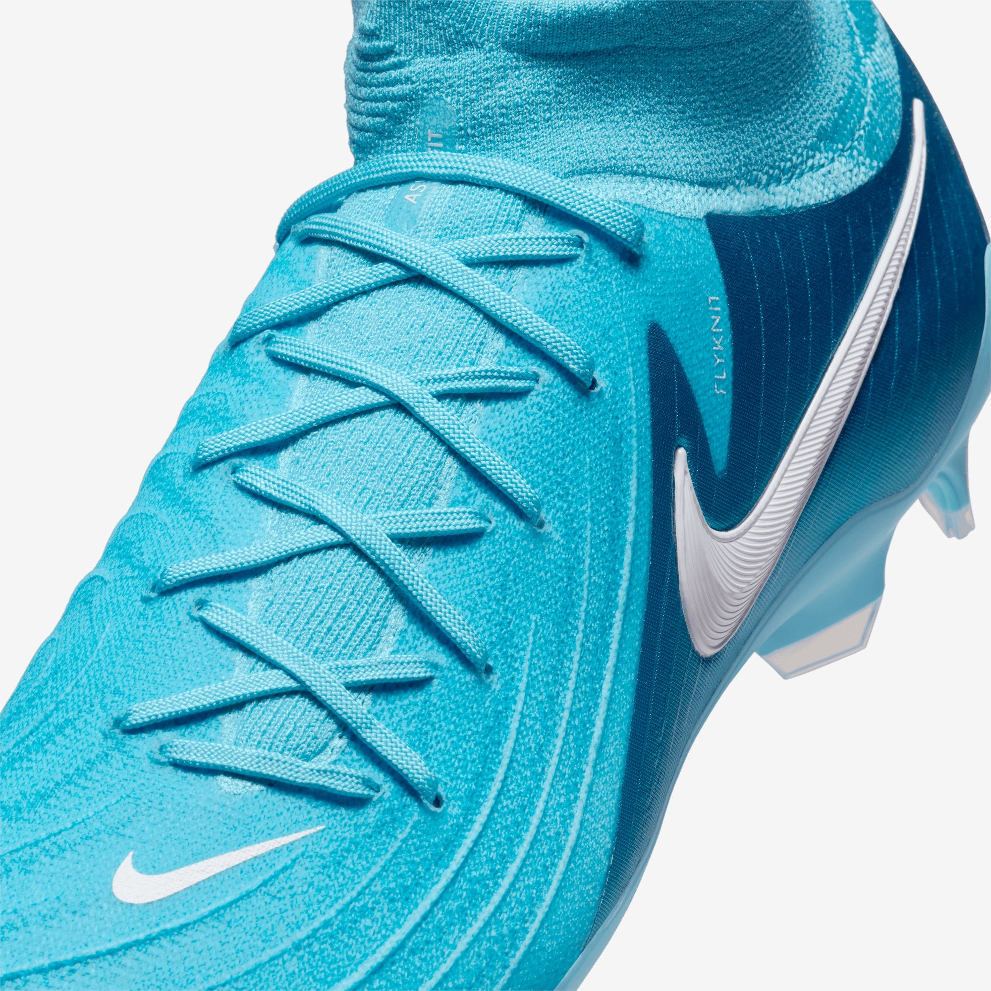 Nike Phantom Luna 2 Pro FG Soccer Cleats - Lightweight Football Shoes for Men with Dynamic Fit Collar - Perfect for Turf, Artificial Grass & Firm Ground Matches
