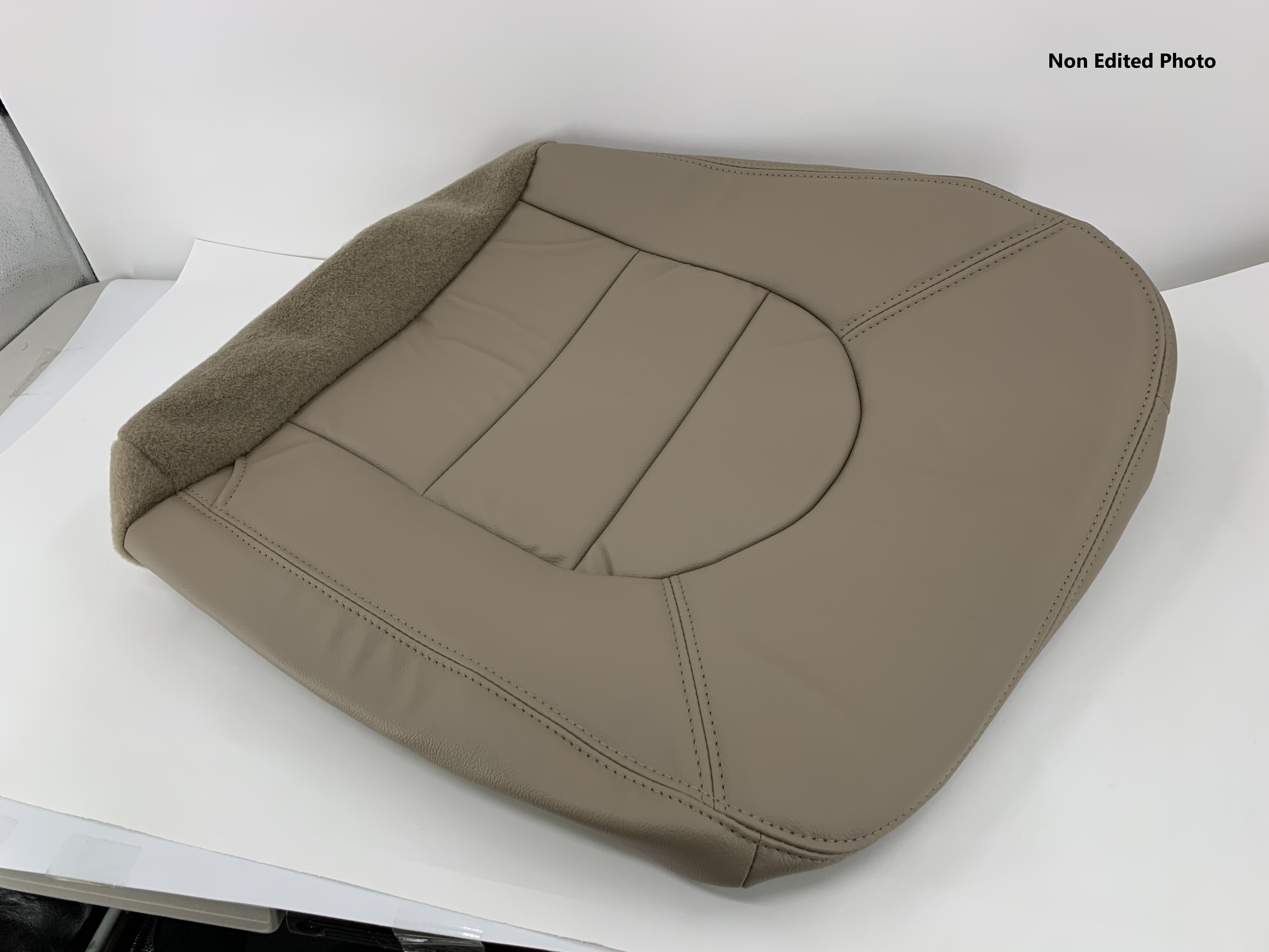 2000 Ford F250 F350 Lariat Super Duty Replacement Seat Cover - Tan Leather - Heavy Duty Truck Seat Covers for Comfort & Protection - Perfect for Work Trucks, Off-Roading & Daily Driving