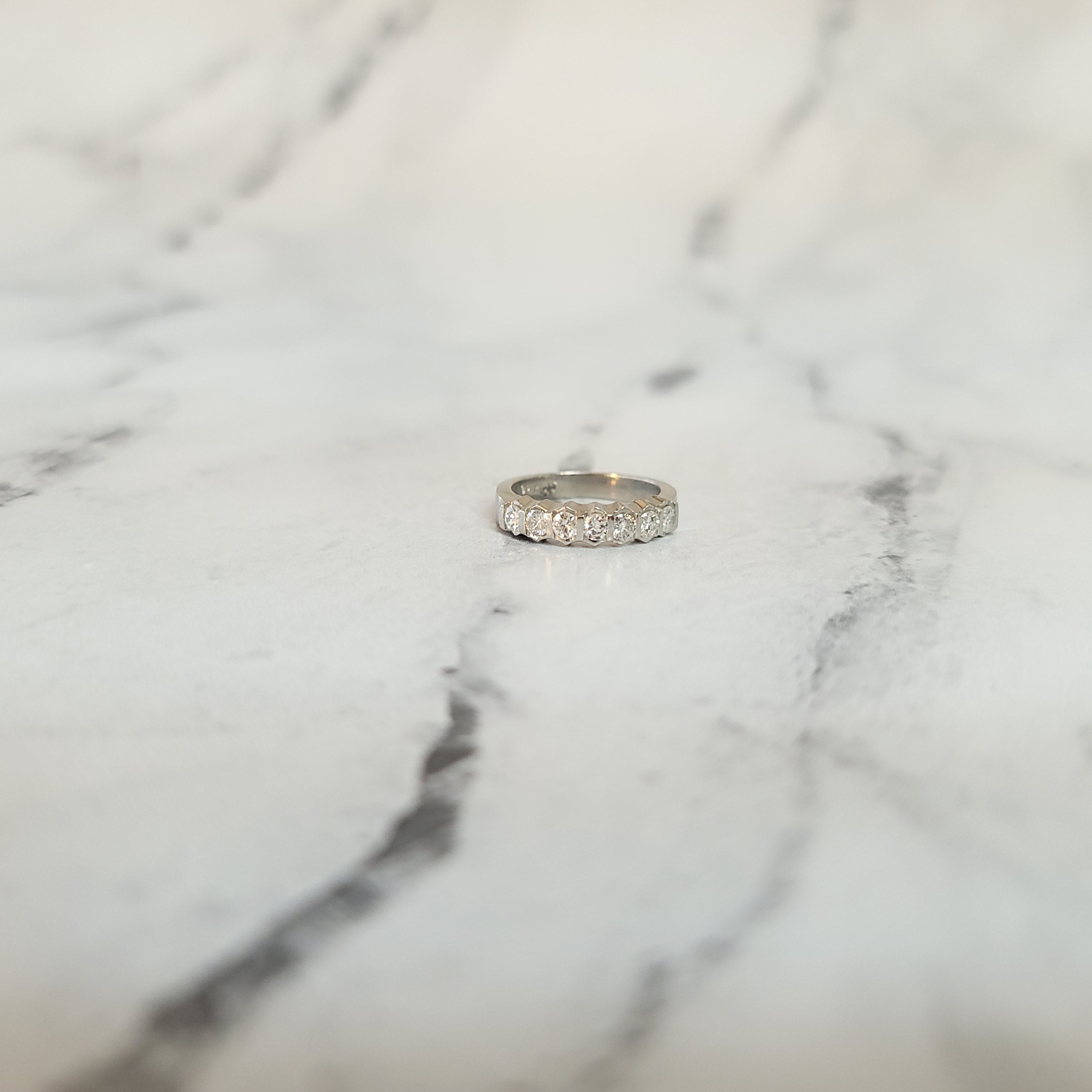 1 Carat Platinum Diamond Wedding Band for Women - Elegant & Timeless Engagement Ring for Brides, Anniversaries & Special Occasions