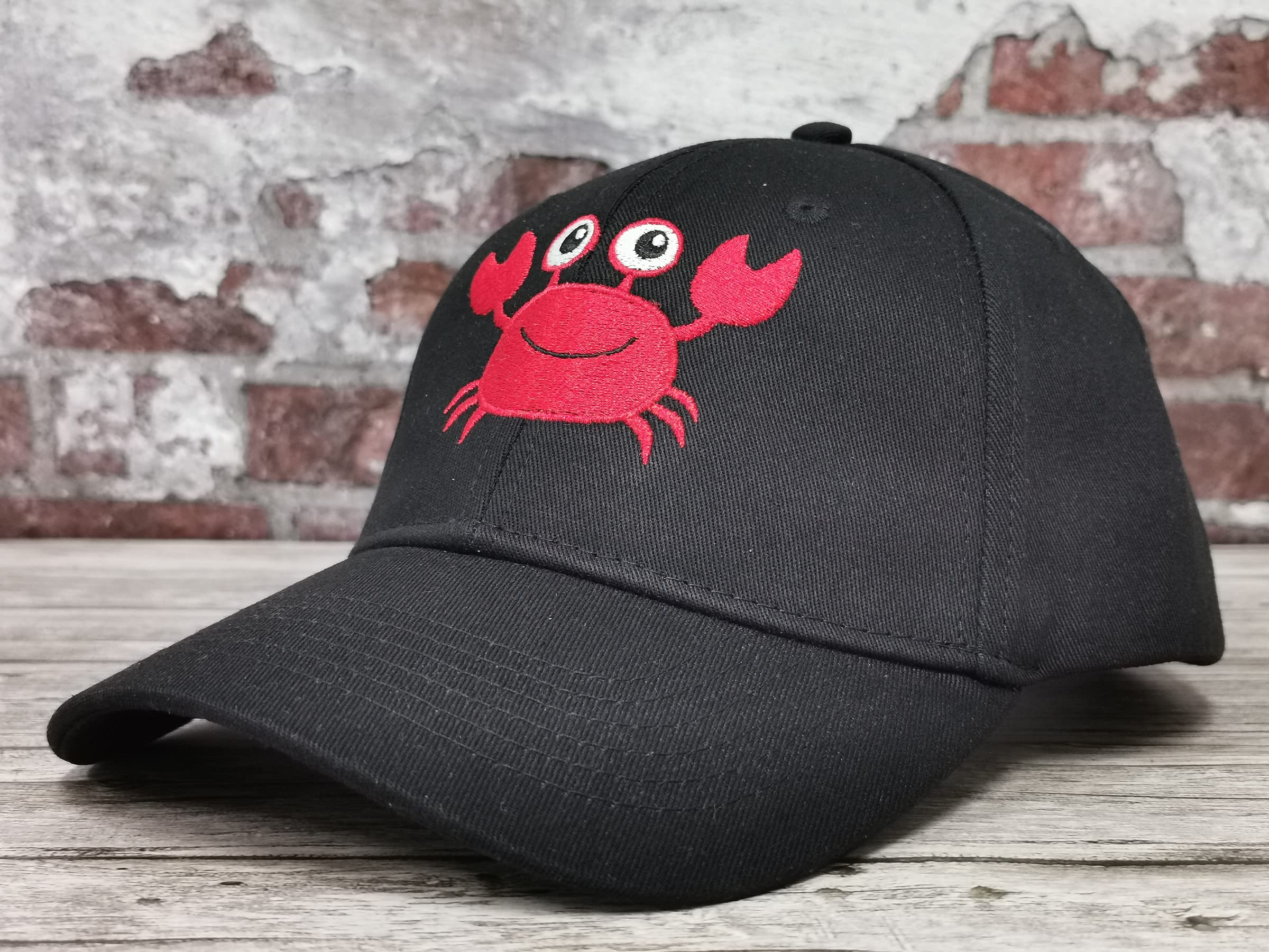 Embroidered Animal Baseball Cap - Stylish for Outdoor & Casual Wear