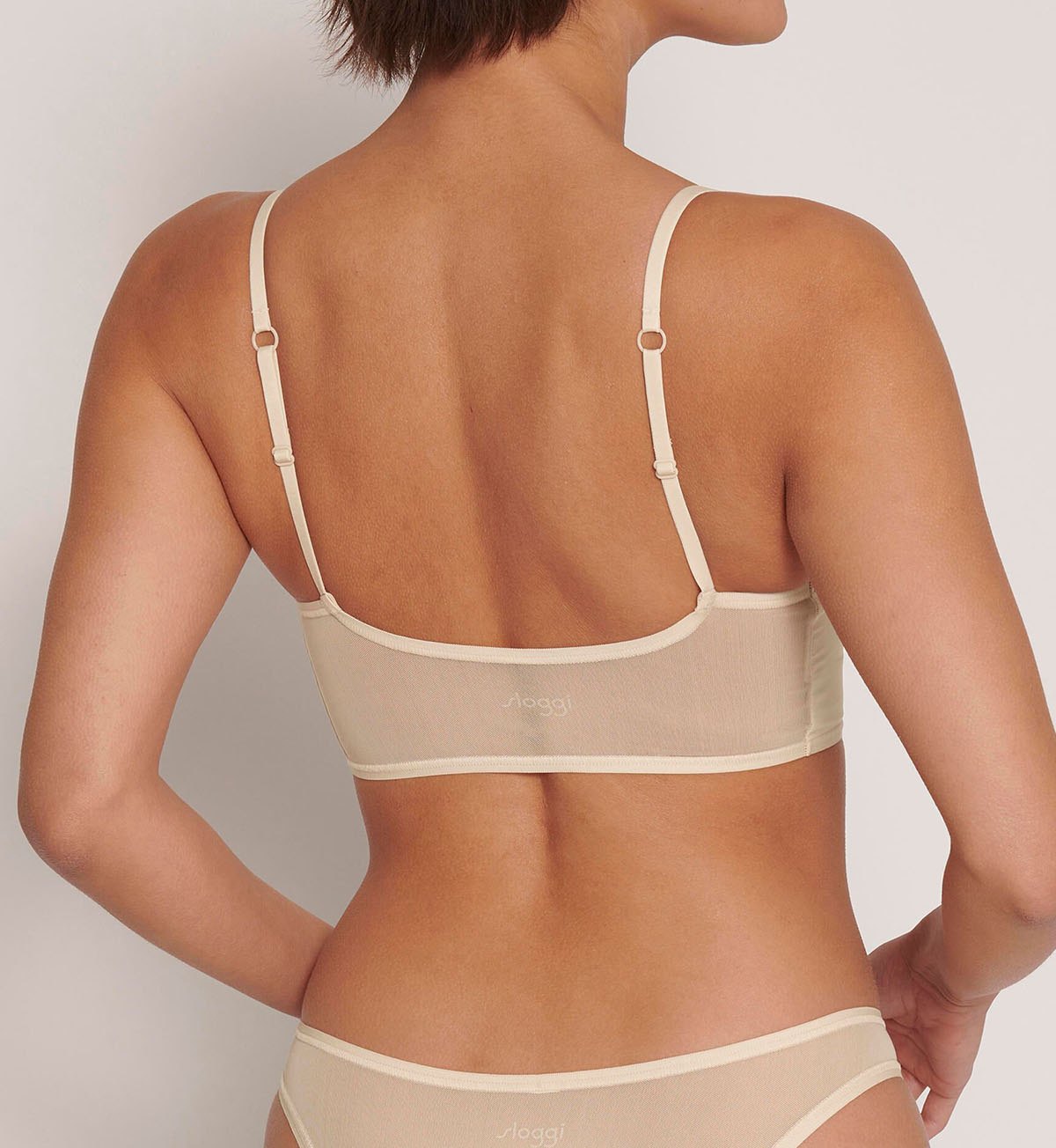 SLOGGI Soft Adapt Top - Comfortable Seamless Women's Bralette for Everyday Wear - Perfect for Yoga, Lounge & Sleep