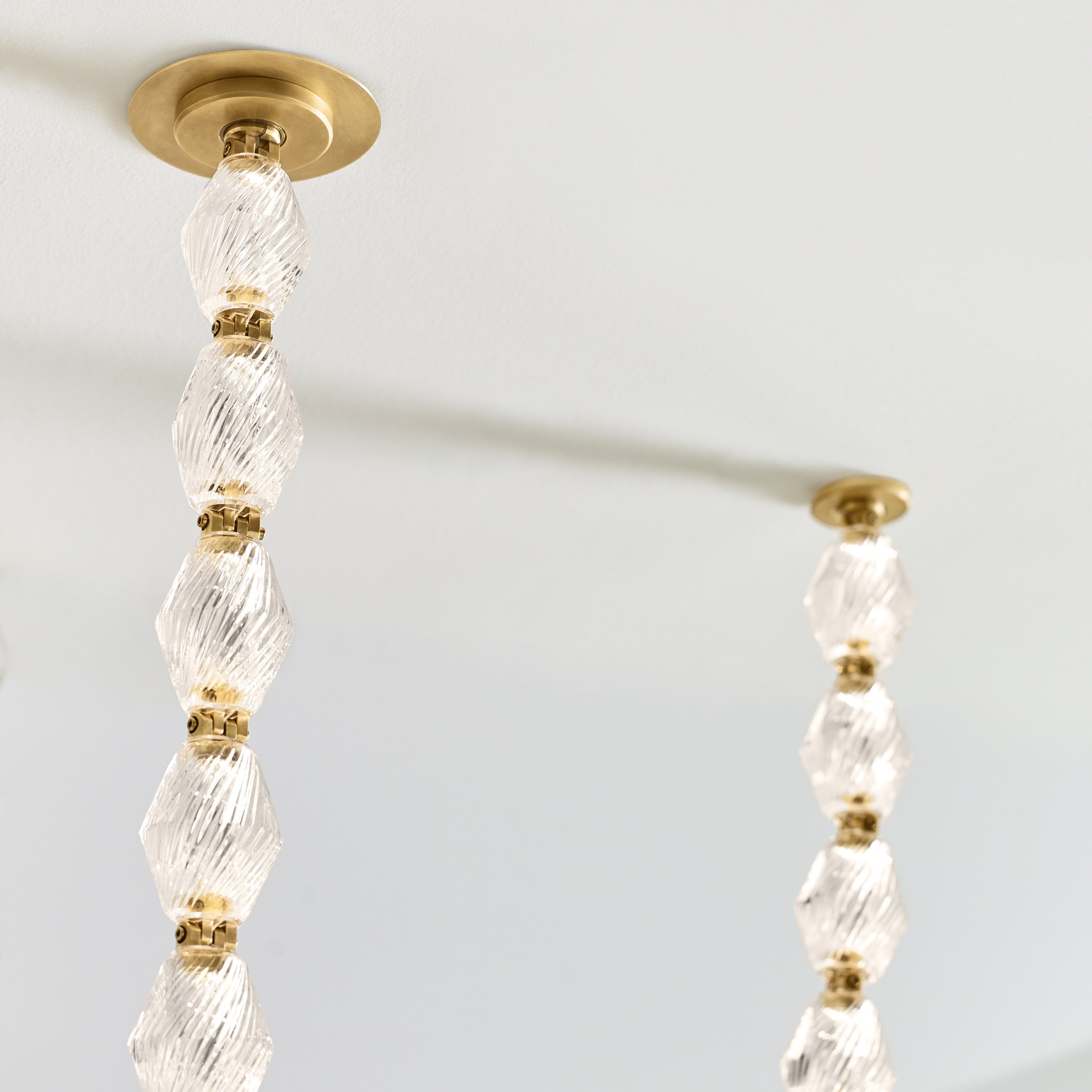 Elegant Dolce Crystal Chandelier - Modern Luxury Ceiling Light Fixture for Dining Room, Living Room & Bedroom Decor