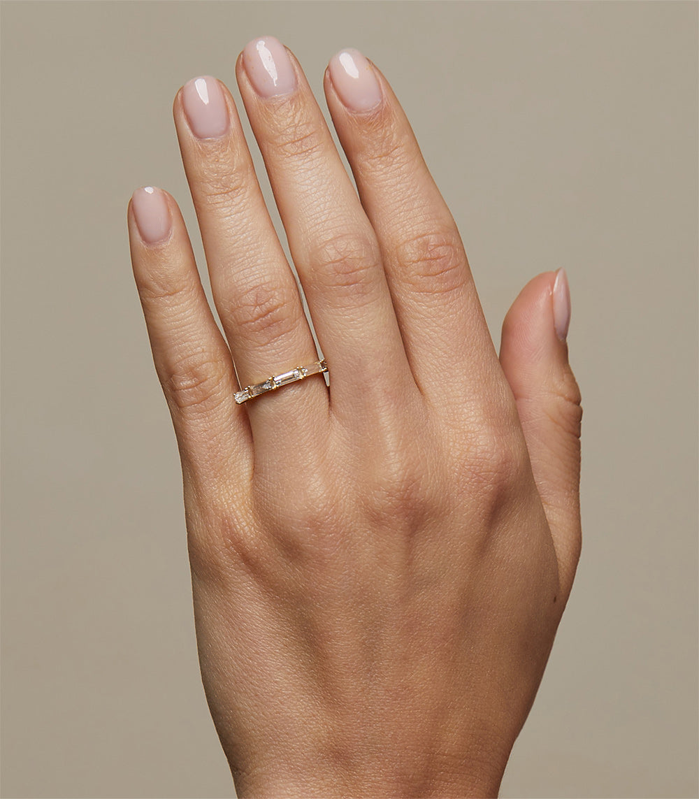 Stardust Women's Wedding Band with 4 Baguette Diamonds - Elegant Bridal Ring for Engagement, Anniversary & Special Occasions