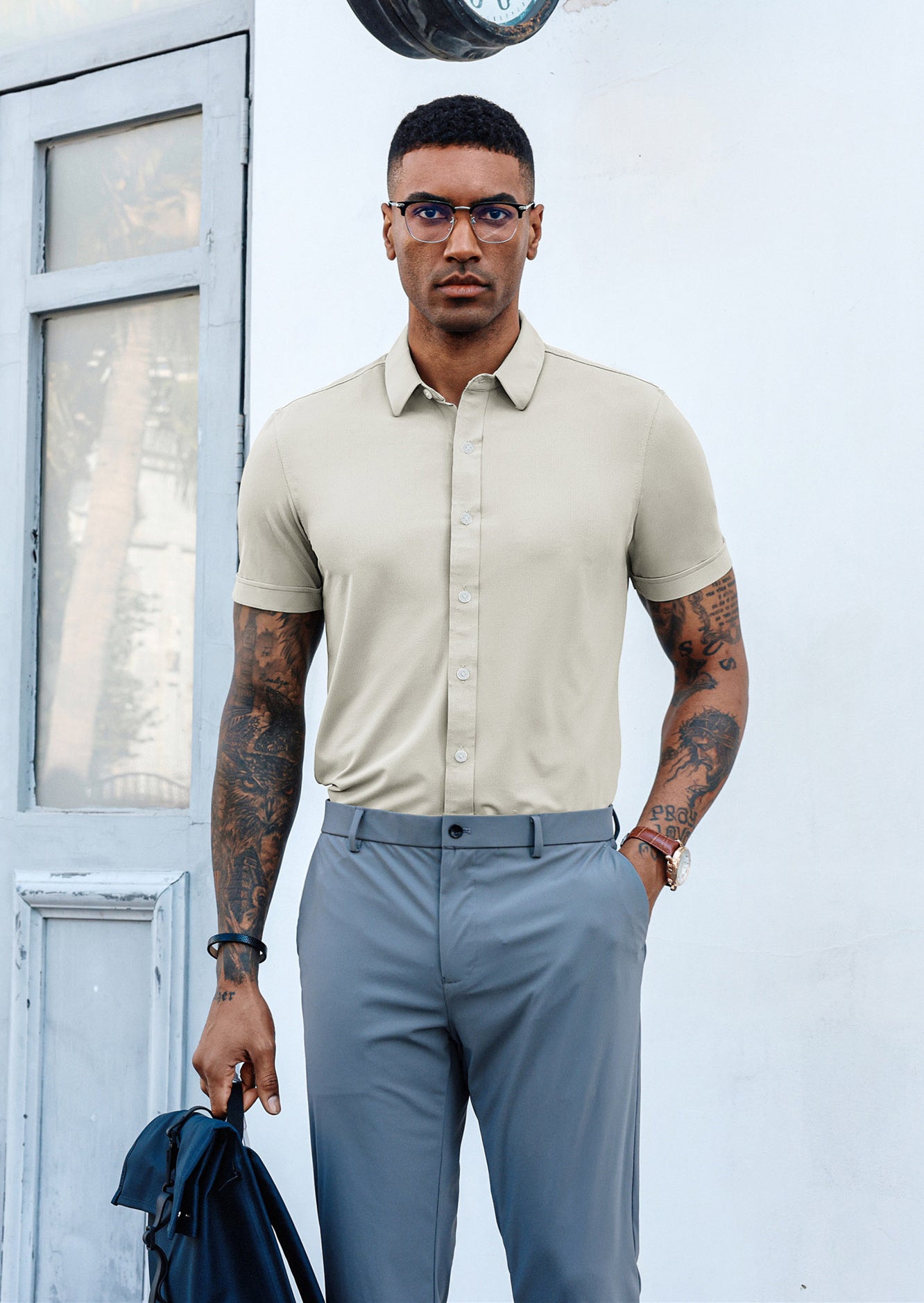 Men's Short Sleeve Casual Button Down Shirt - 4-Way Stretch Travel Dress Shirt for Business & Vacation - Comfortable Office Wear & Weekend Outfits