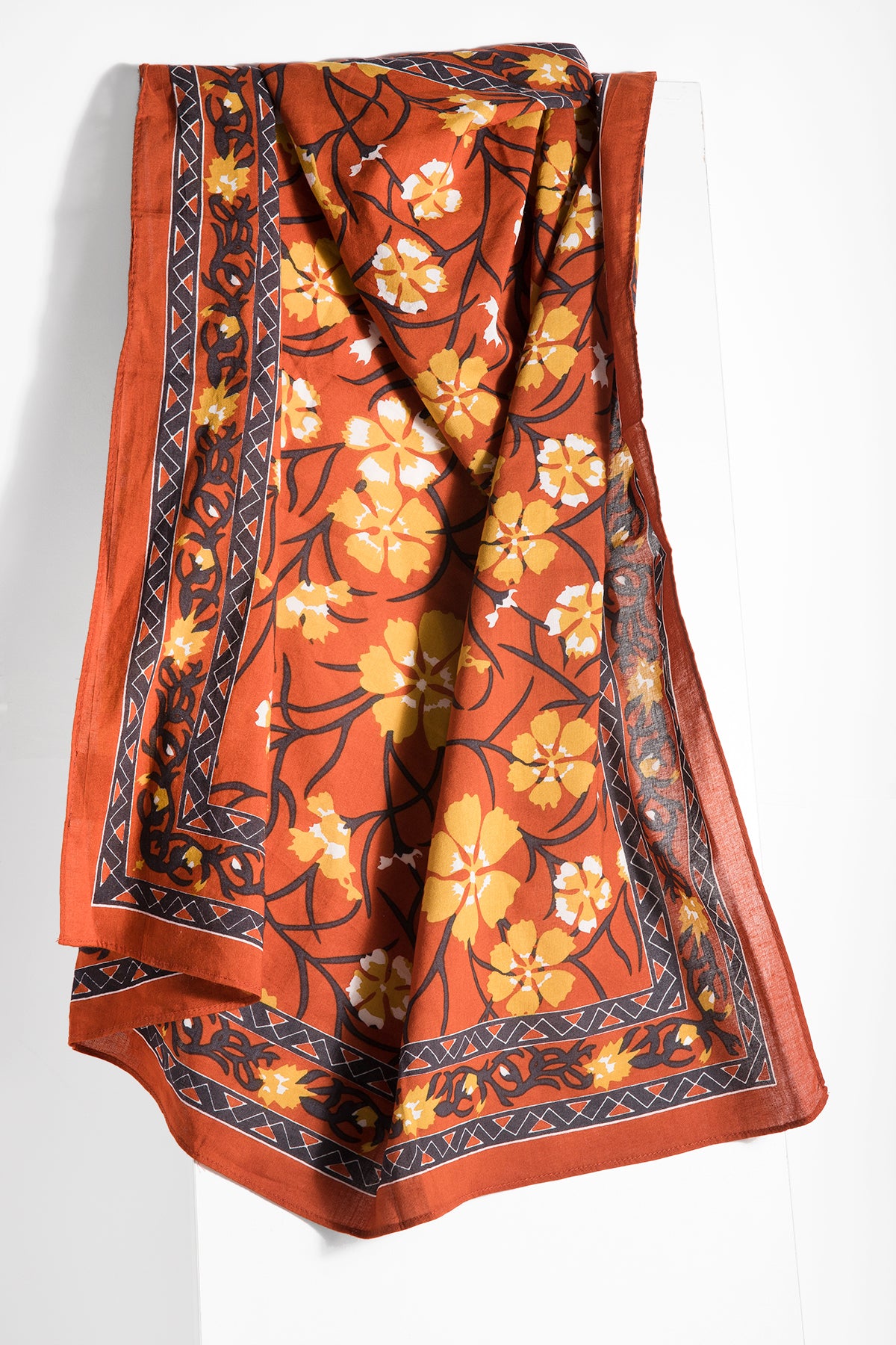 Floral Bandana Scarf - Stylish & Versatile Fashion Accessory for Women, Men - Perfect for Headband, Neck Scarf, Hair Wrap, Face Covering & Outdoor Activities