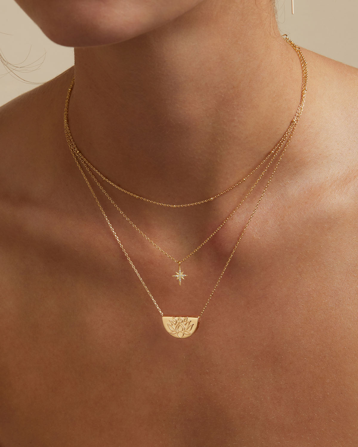 18K Gold Vermeil Lotus Short Necklace for Women - Elegant Dainty Floral Pendant Jewelry - Perfect for Weddings, Parties & Everyday Wear