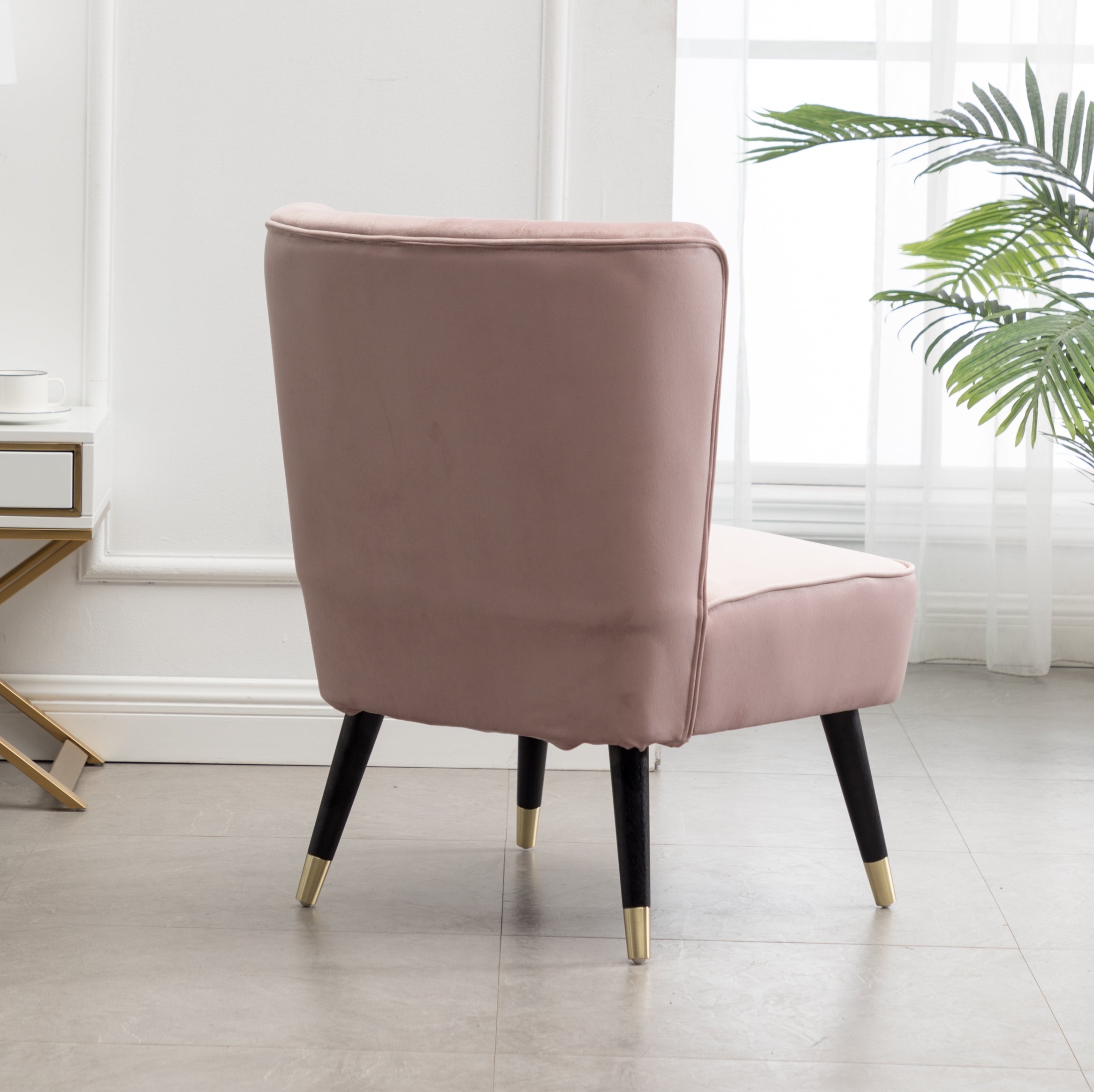 Roundhill Furniture Elon Contemporary Velvet Upholstered Accent Chair in Pink - Modern Lounge Chair for Living Room, Bedroom, or Office Decor